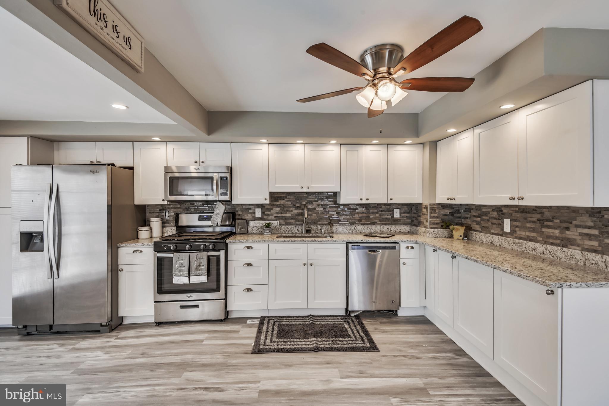 BACK RIVER - Residential