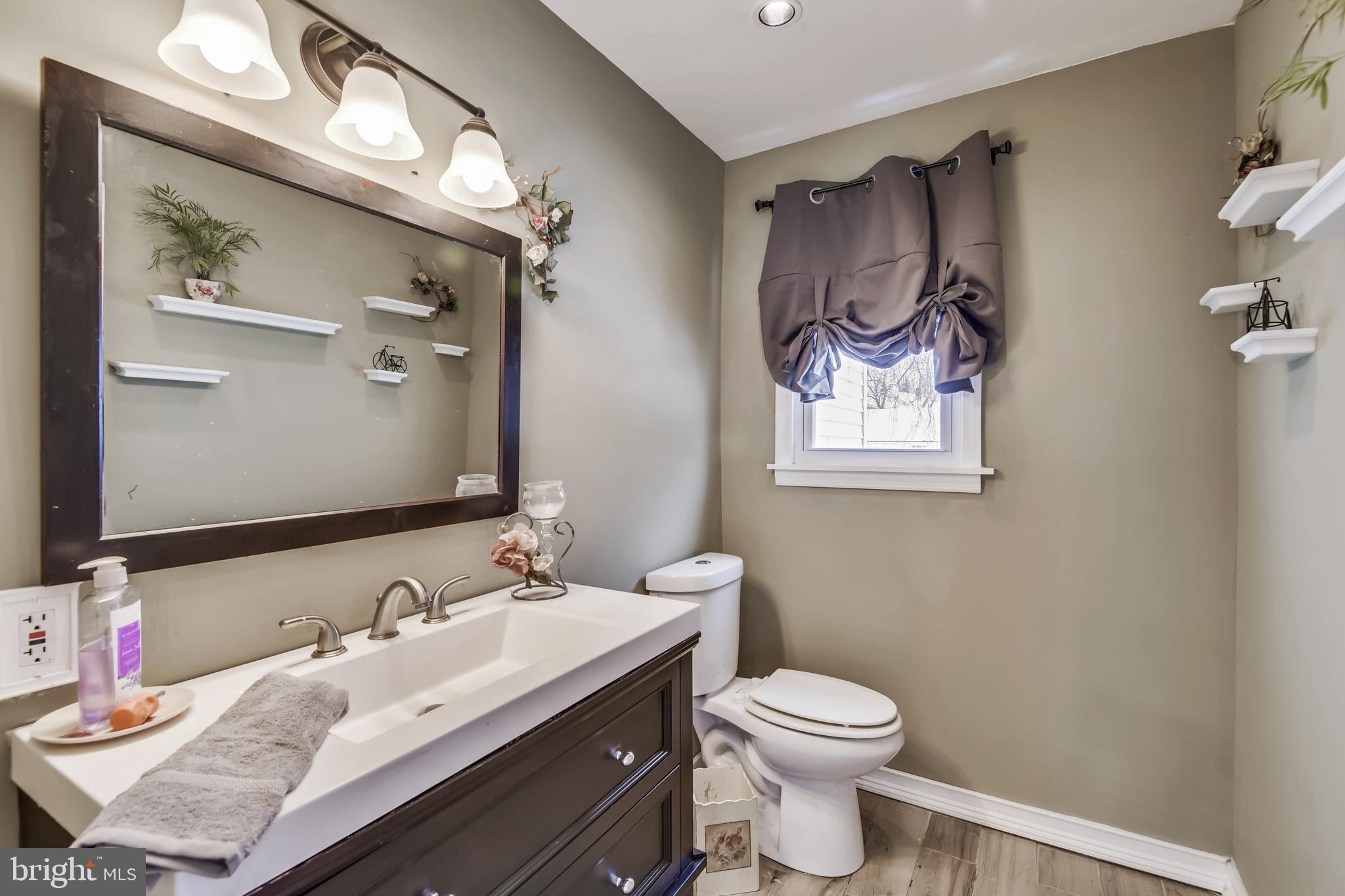 BACK RIVER - Residential