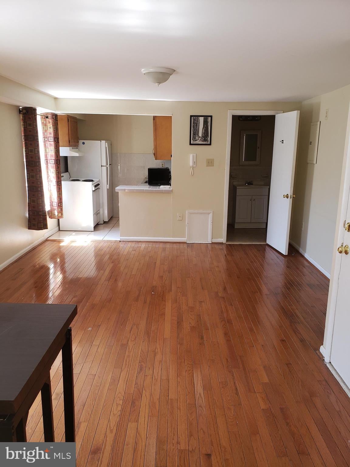 100 N 3RD STREET 4B