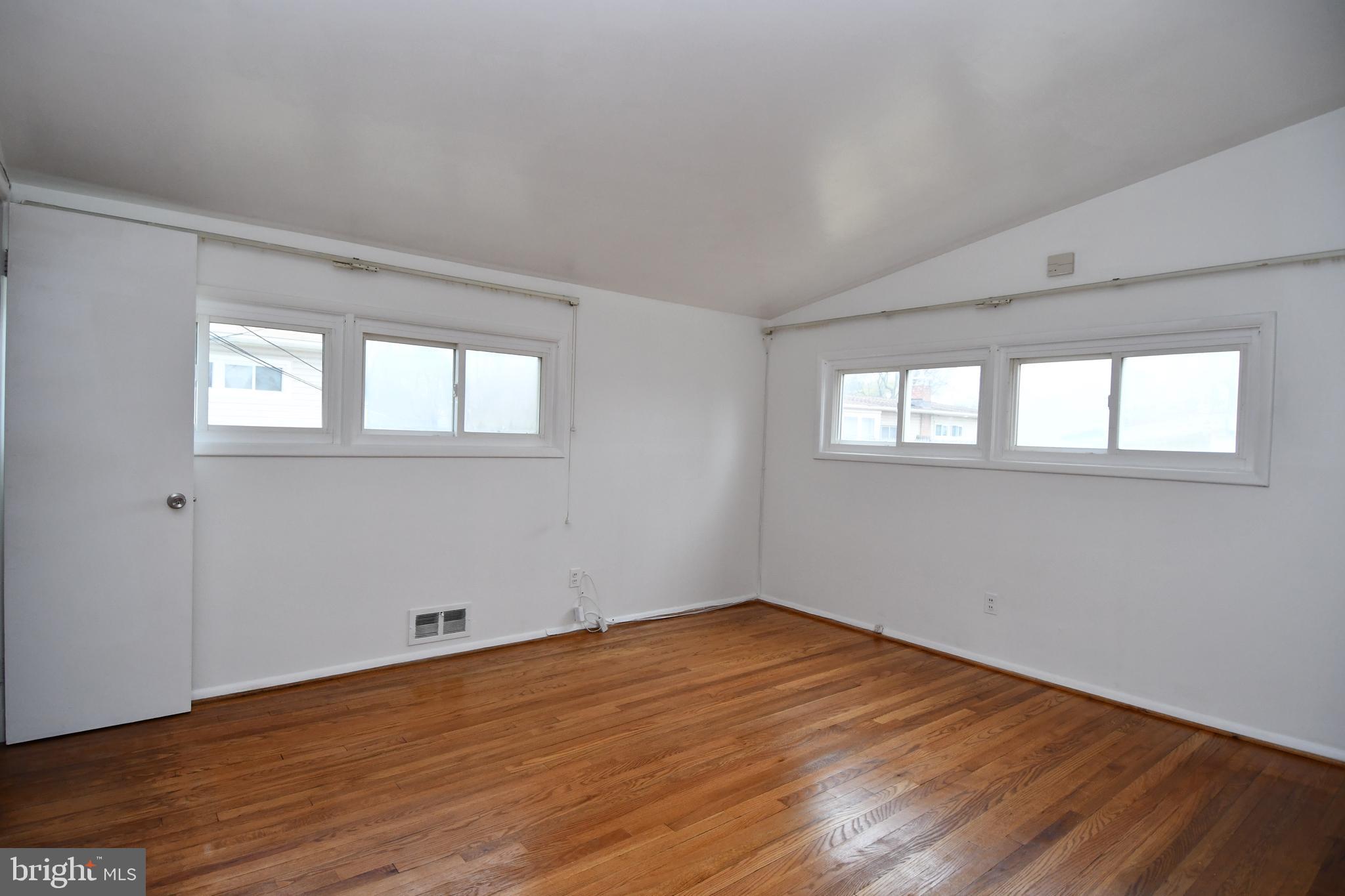 SUMMIT PARK - Residential