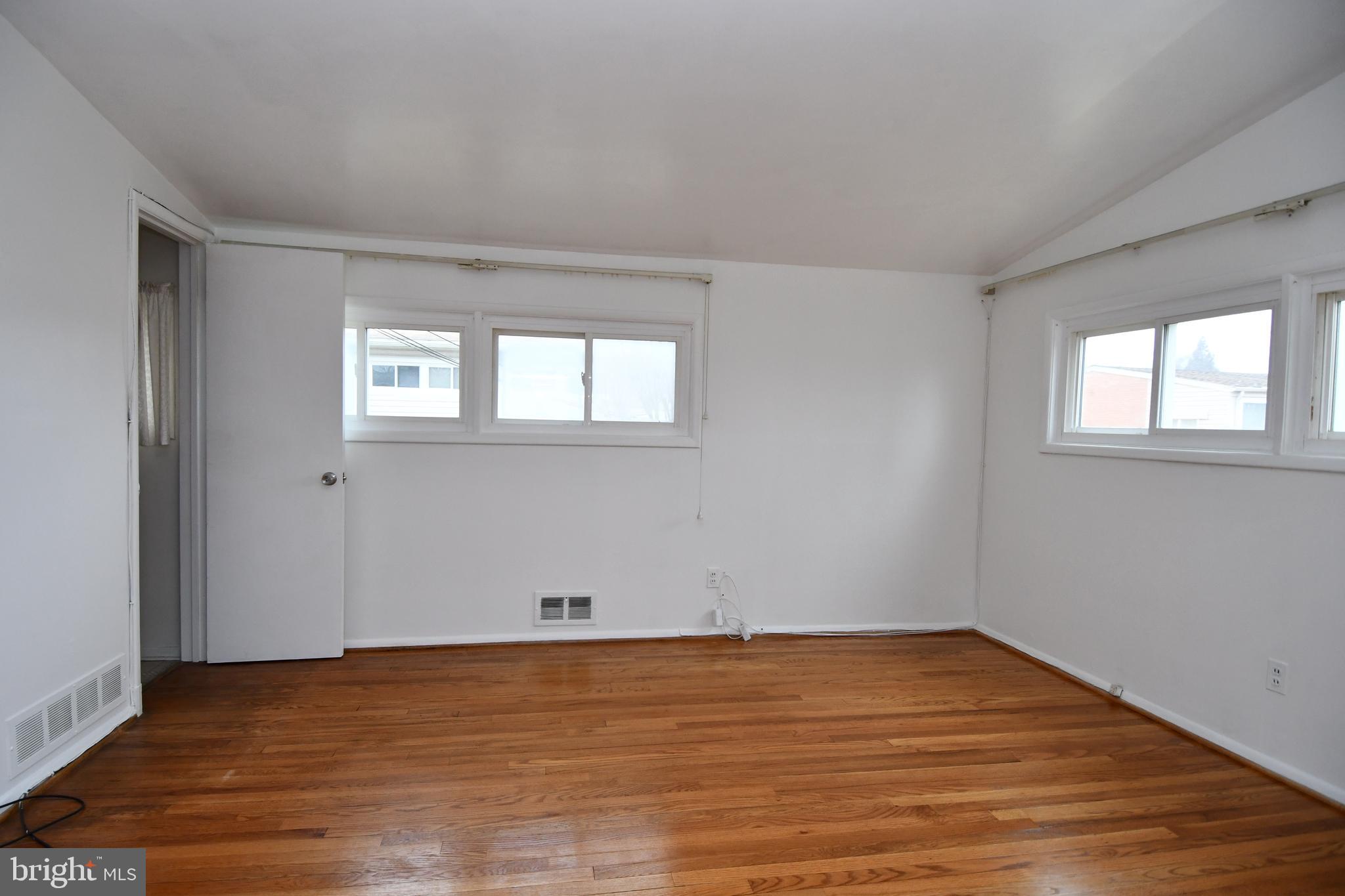 SUMMIT PARK - Residential