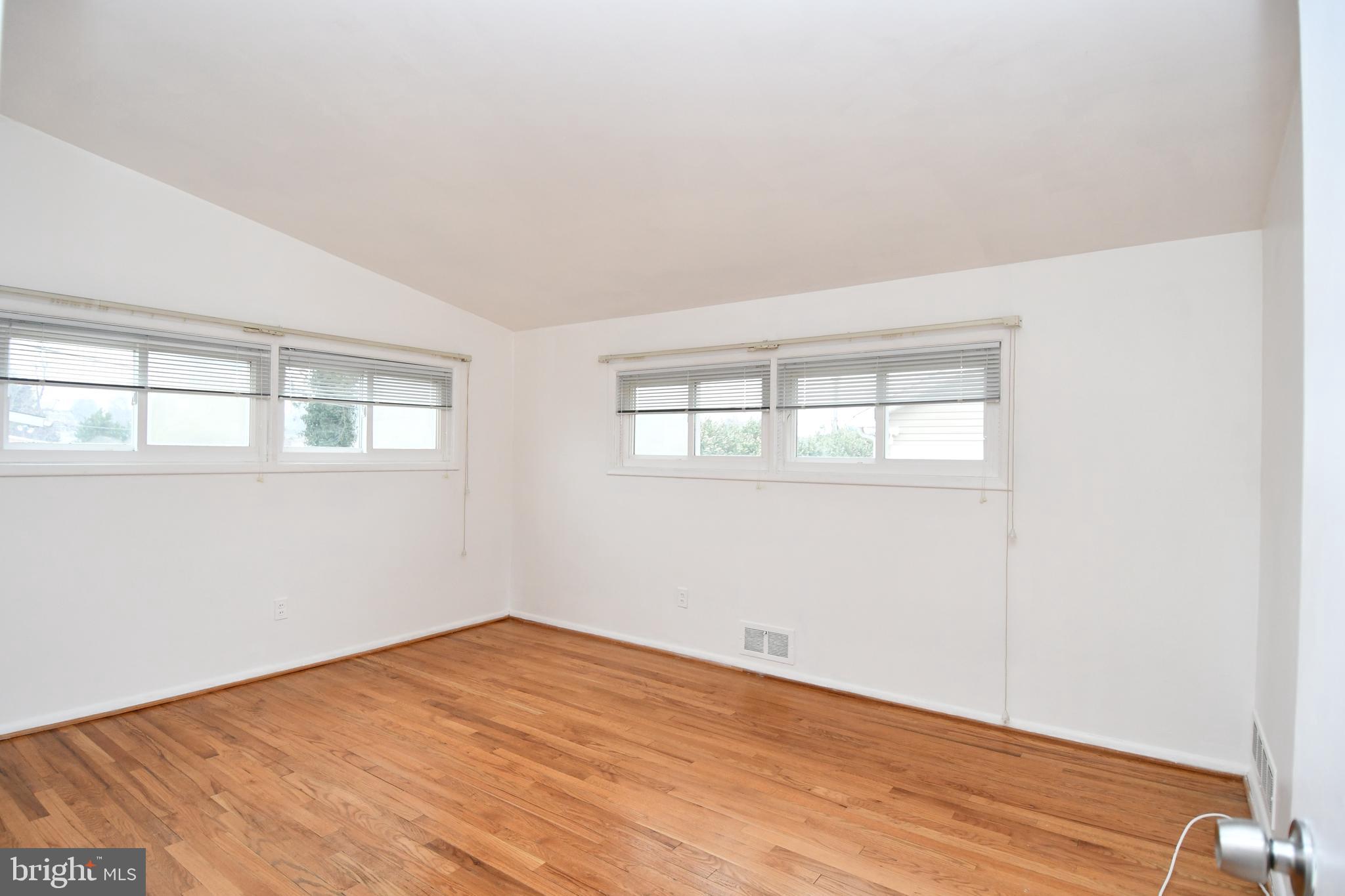 SUMMIT PARK - Residential