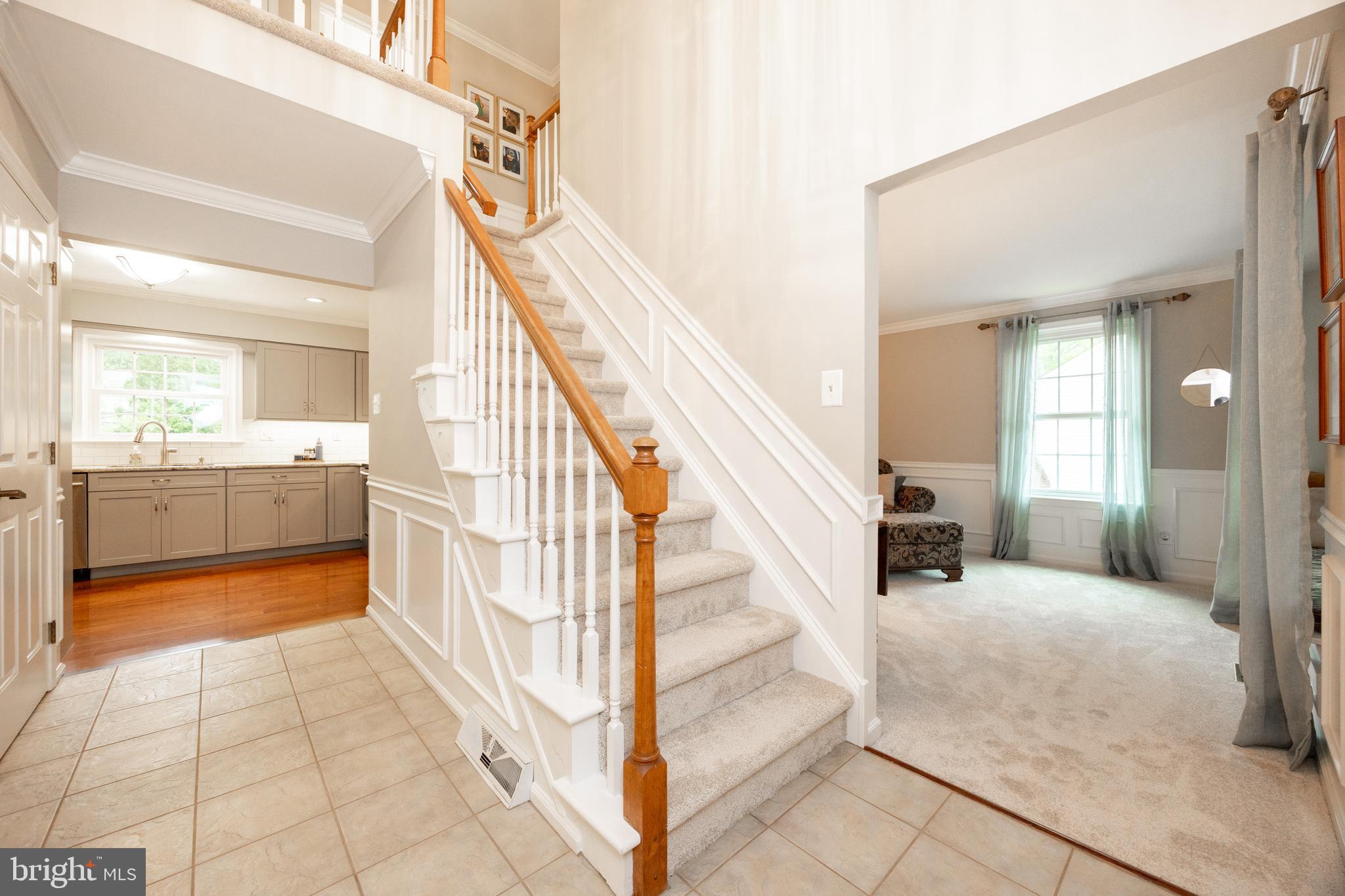 211 RAVENWOOD ROAD