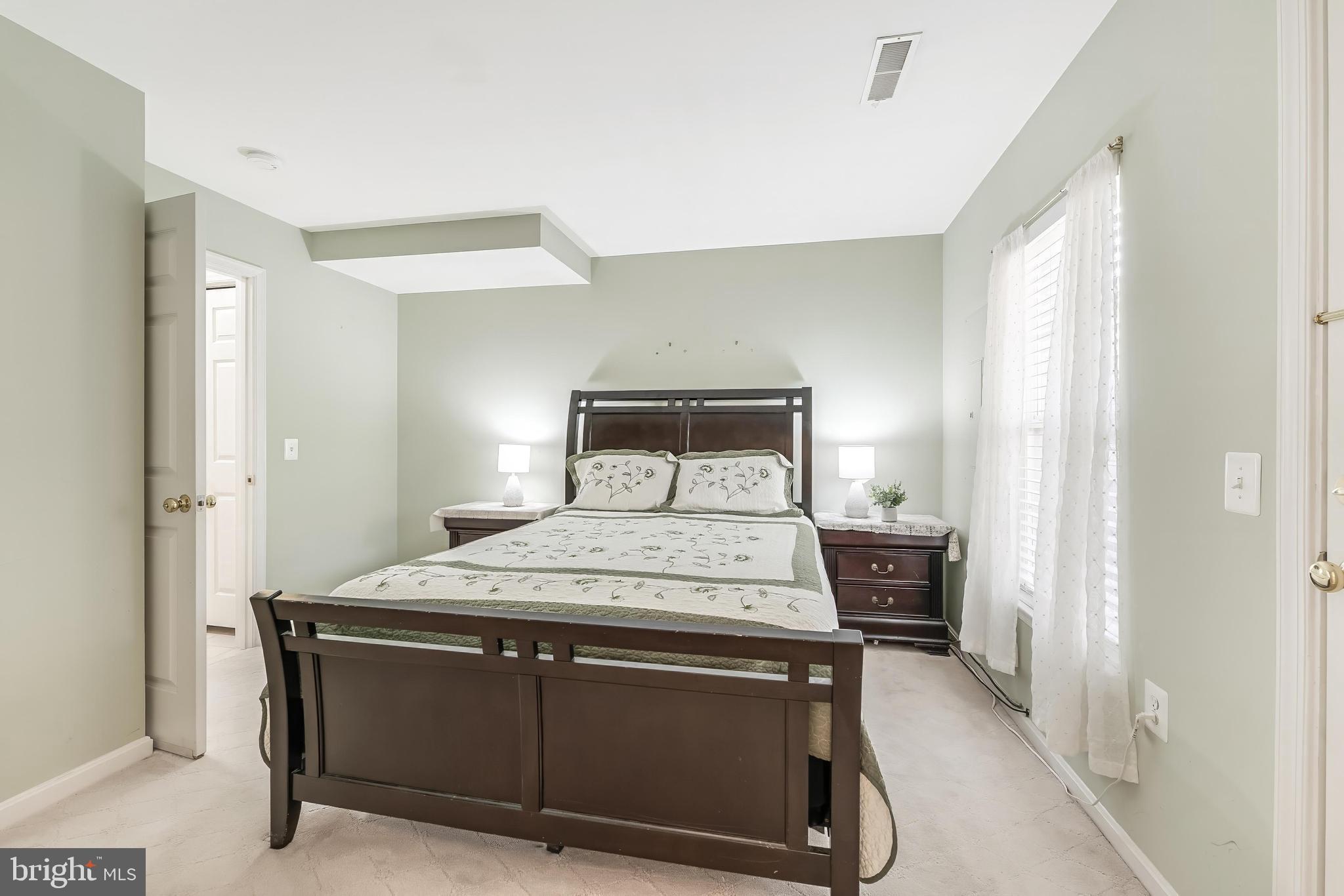 PARKSIDE AT DULLES - Residential