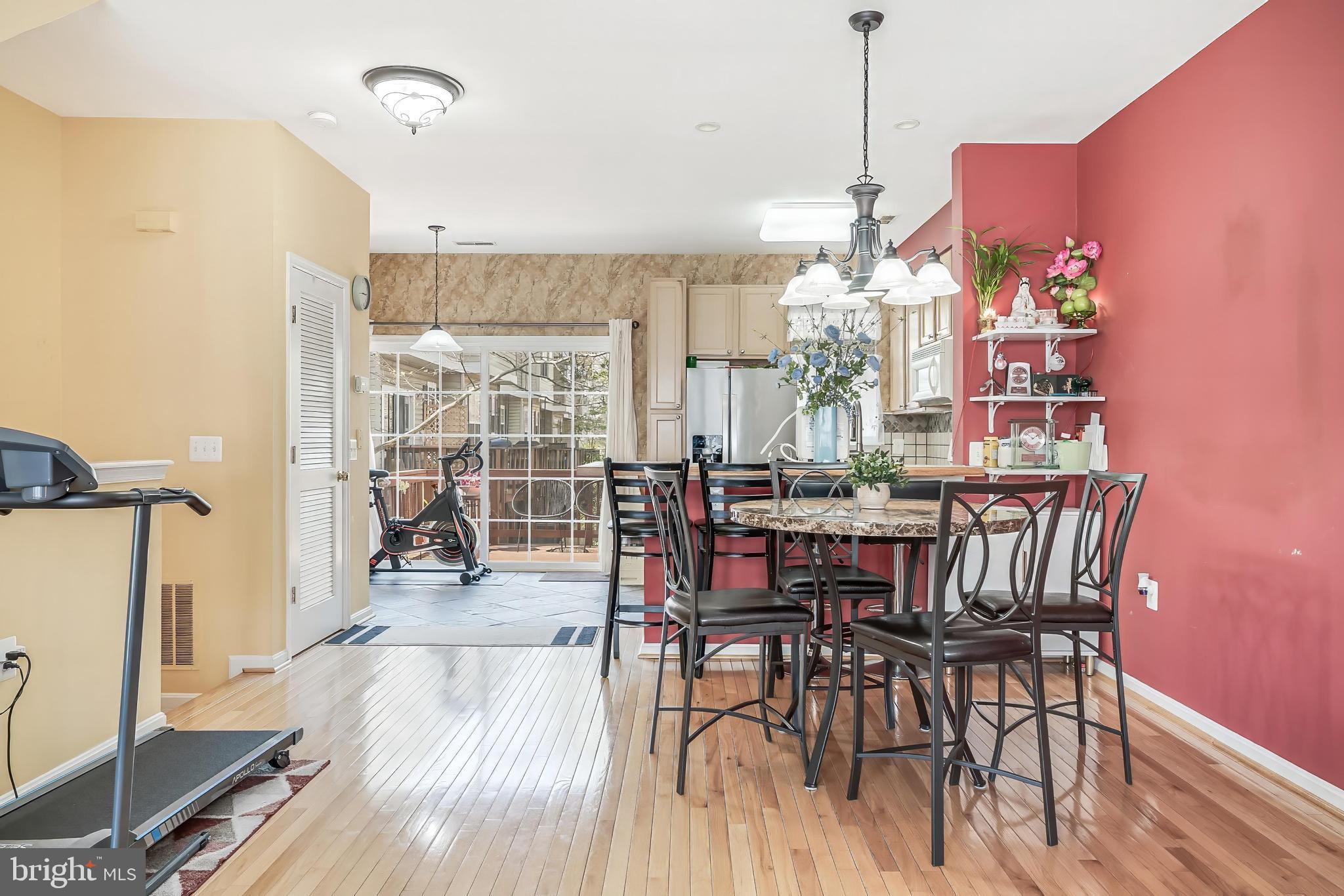 PARKSIDE AT DULLES - Residential