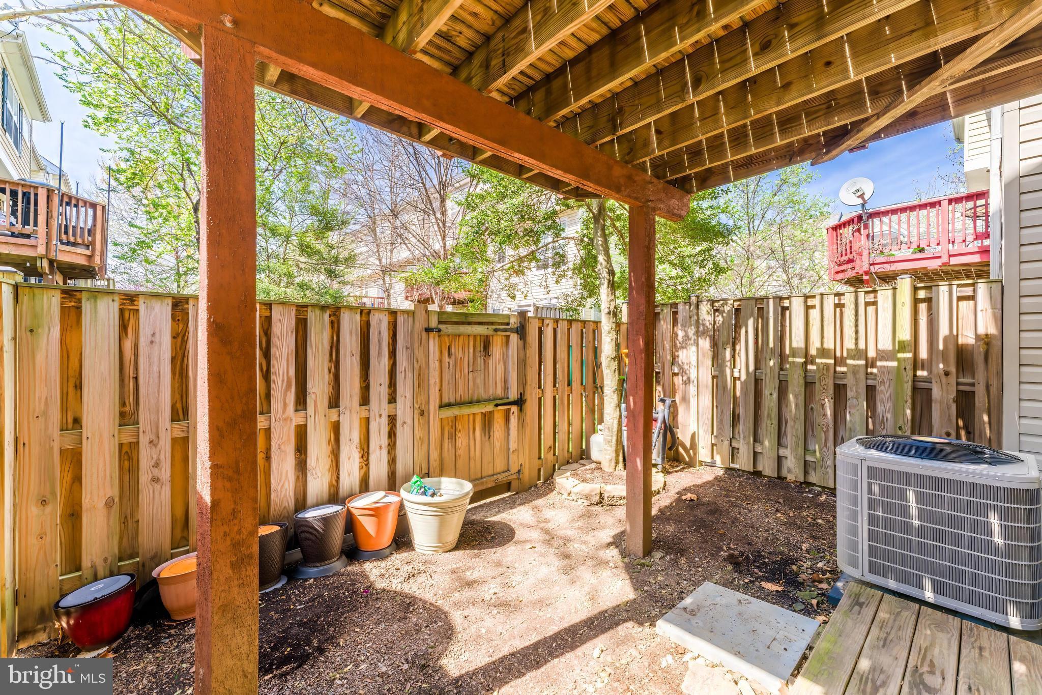 PARKSIDE AT DULLES - Residential