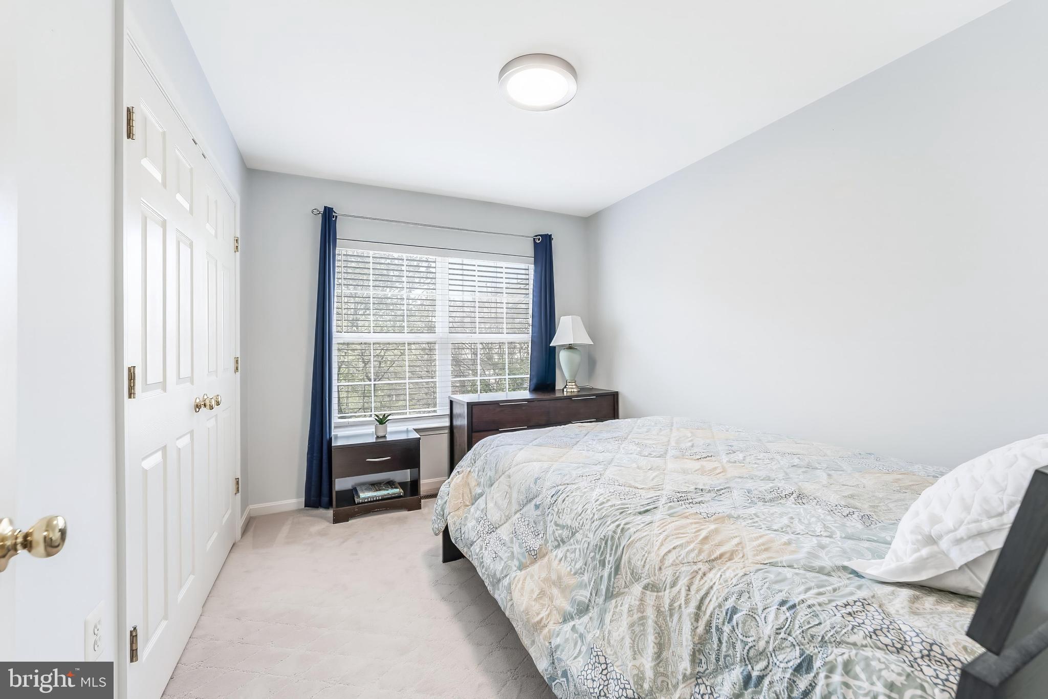 PARKSIDE AT DULLES - Residential