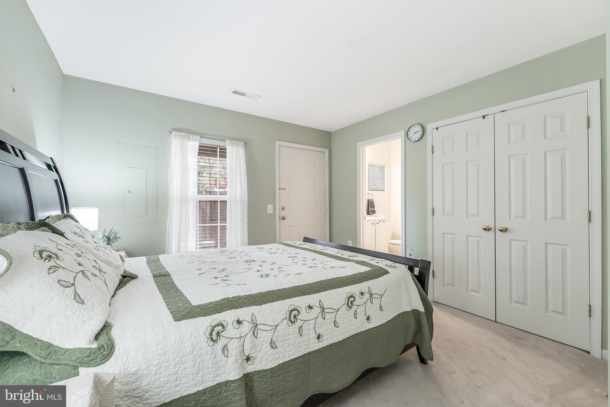 PARKSIDE AT DULLES - Residential