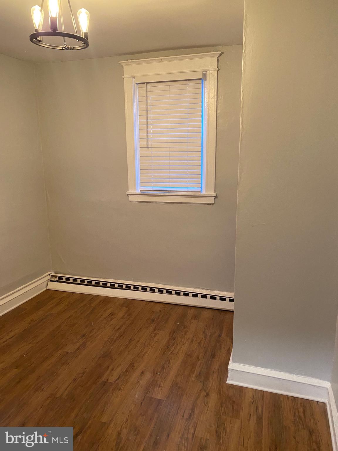 WEST OAK LANE - Residential Lease