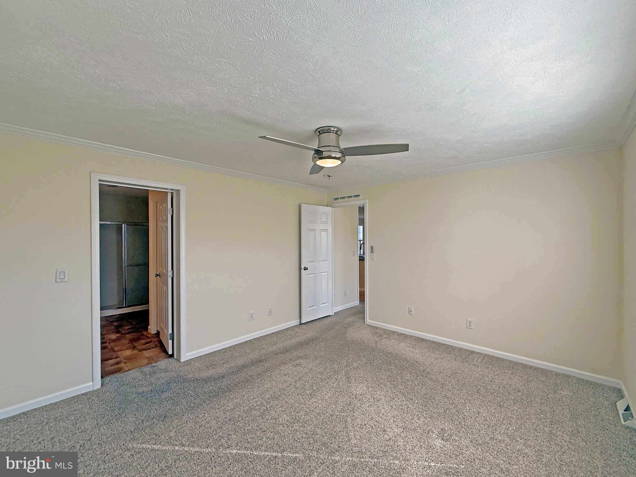 ASPEN MEADOWS - Residential