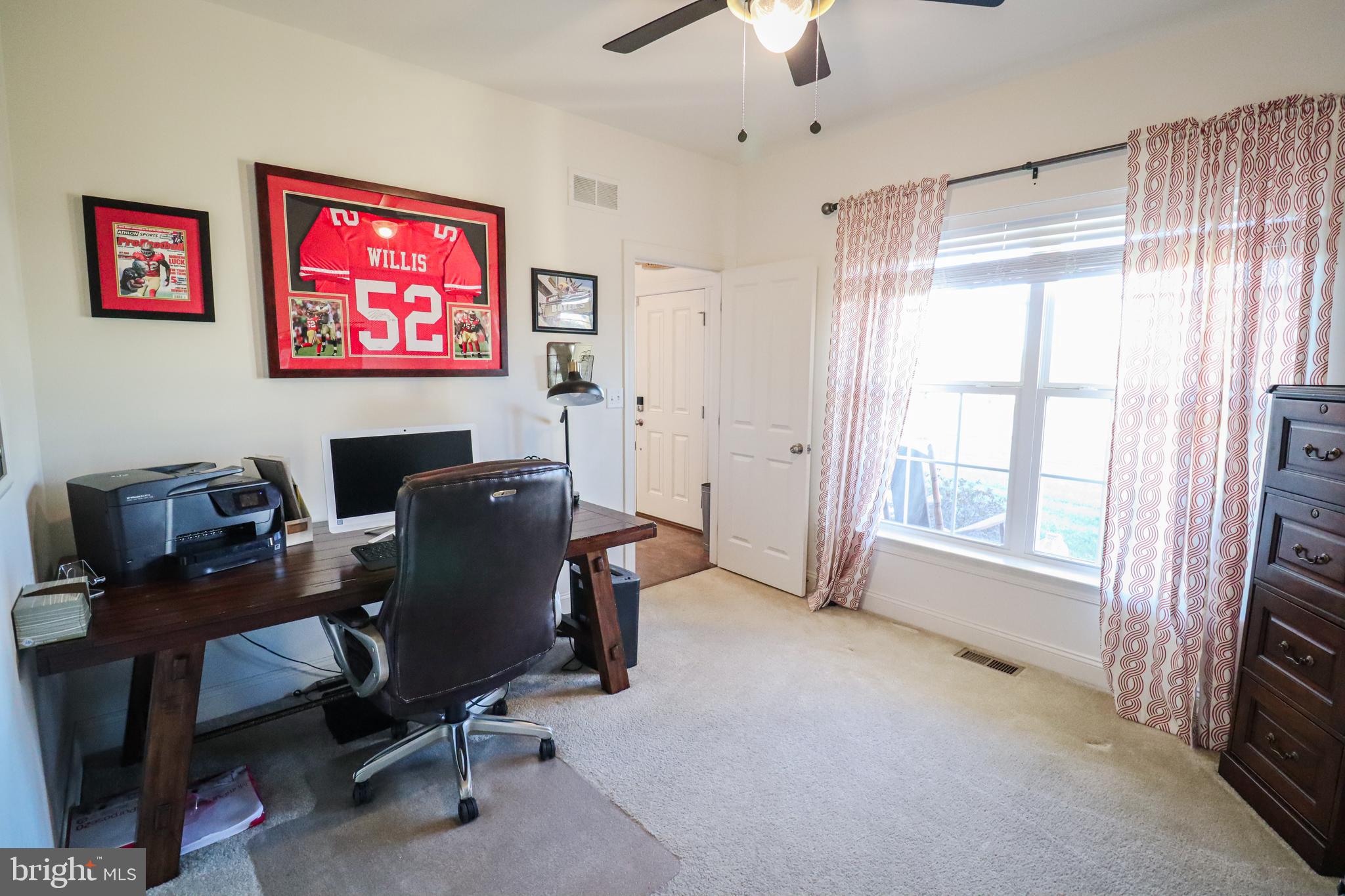 HAMPTON HEIGHTS - Residential