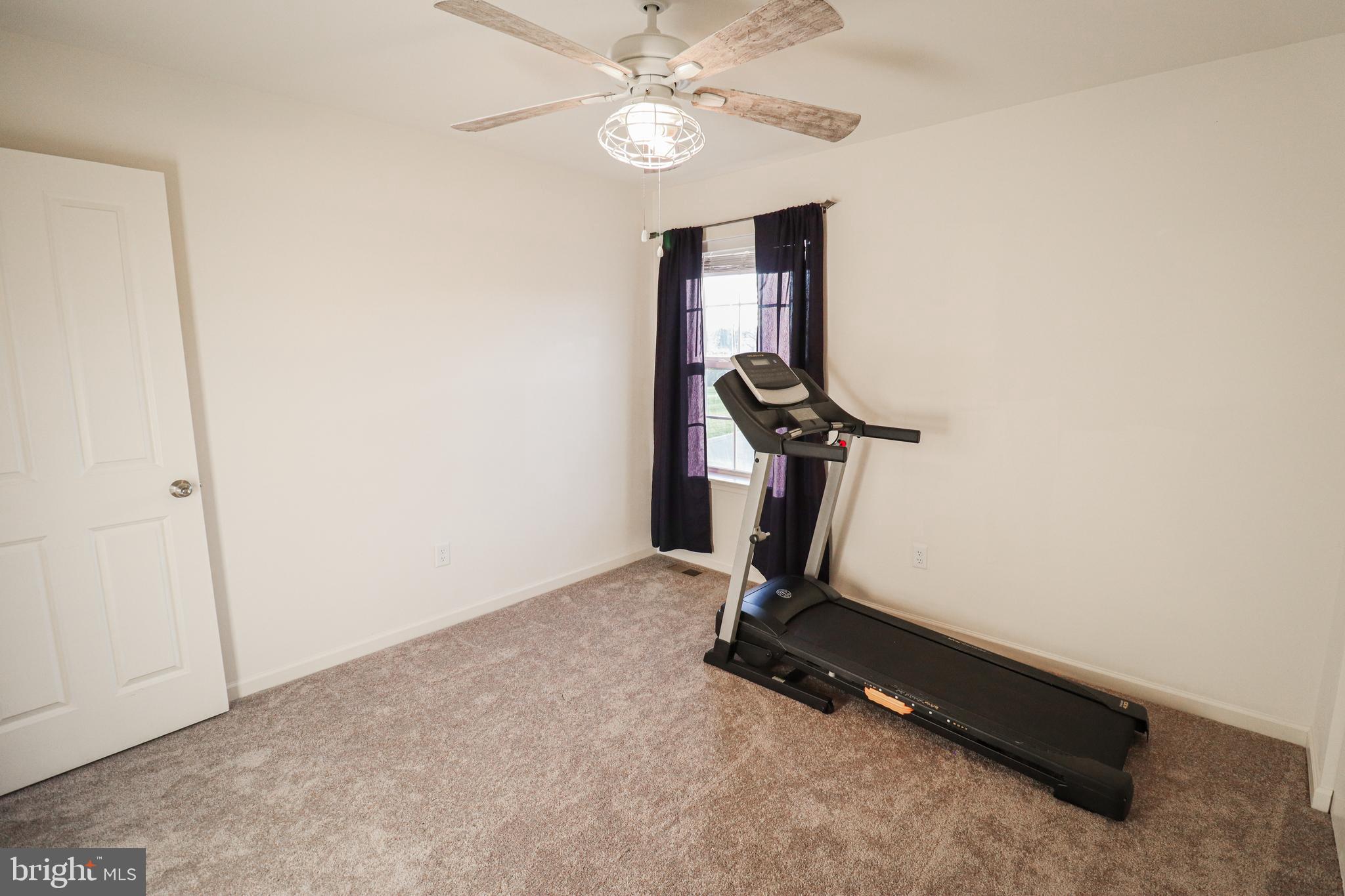HAMPTON HEIGHTS - Residential