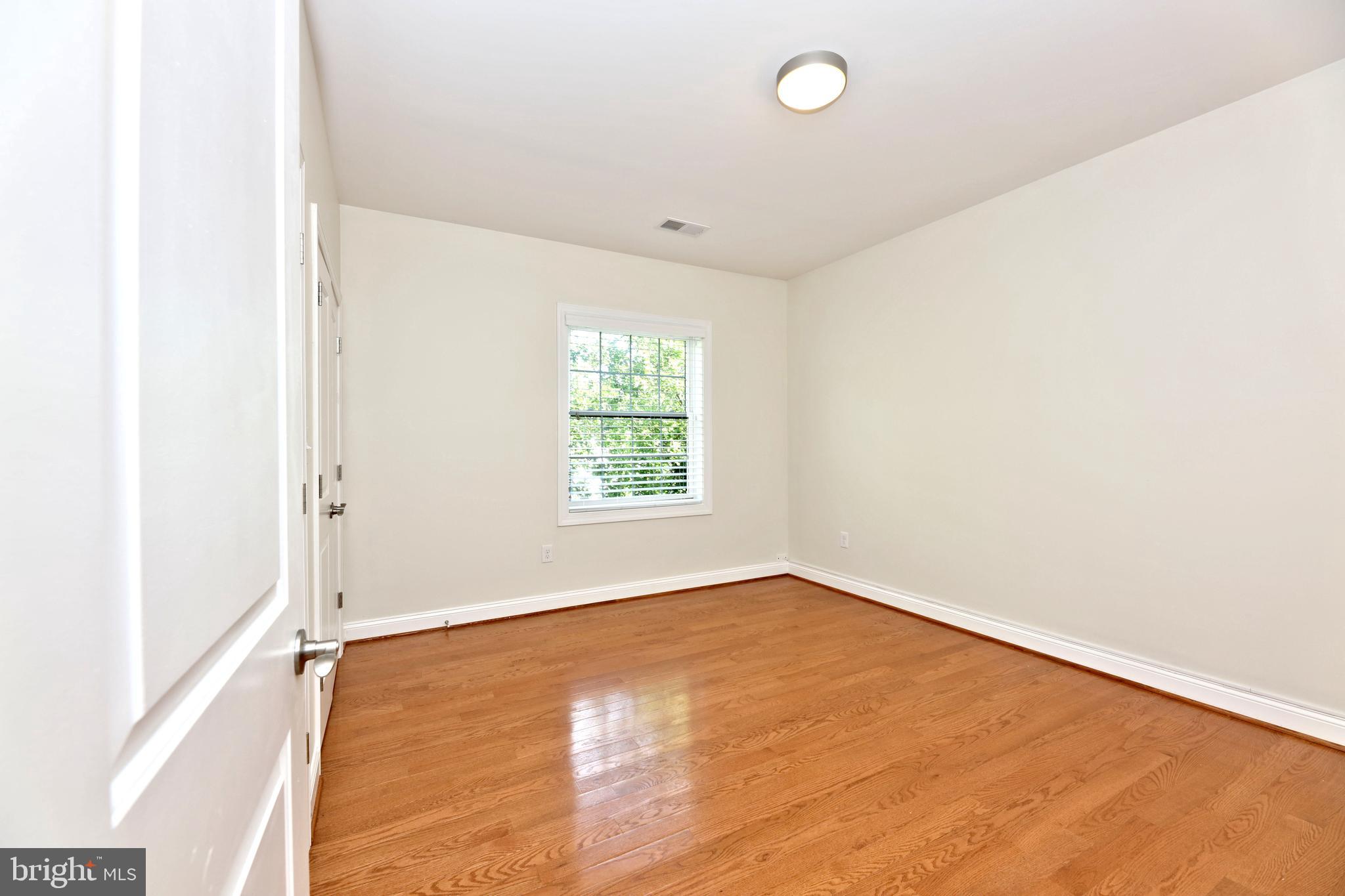 ROBERTS PLACE - Residential Lease
