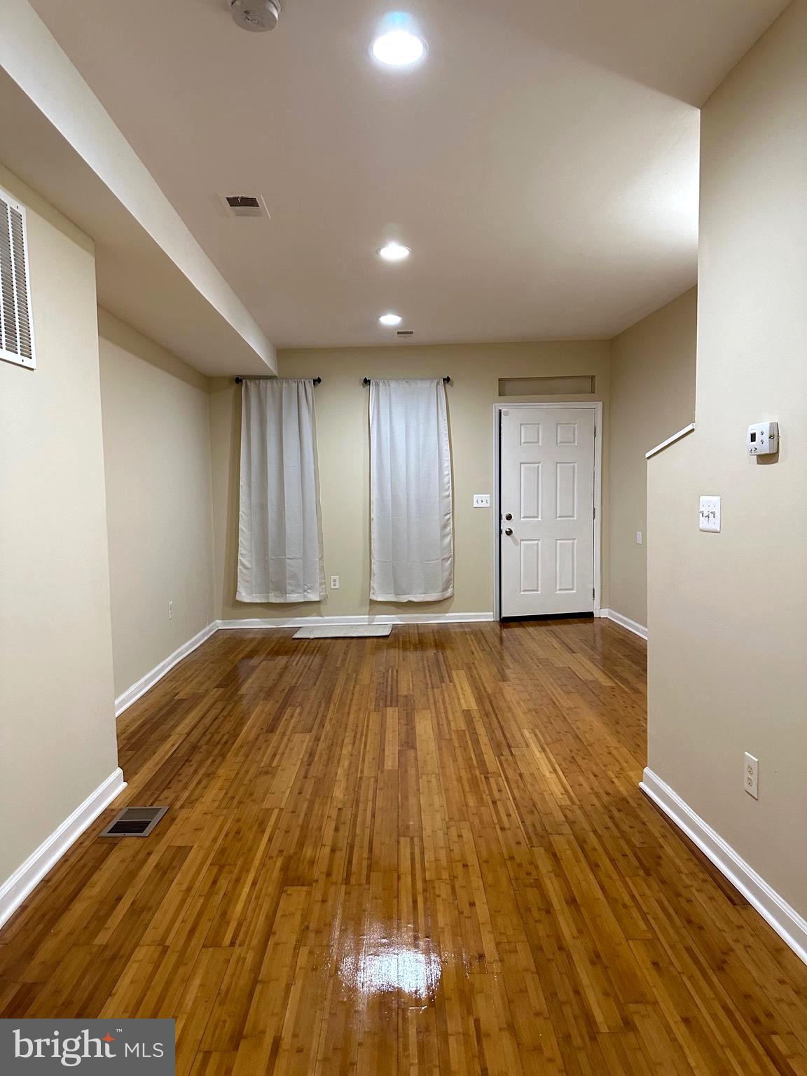 WARD 27 - Residential Lease