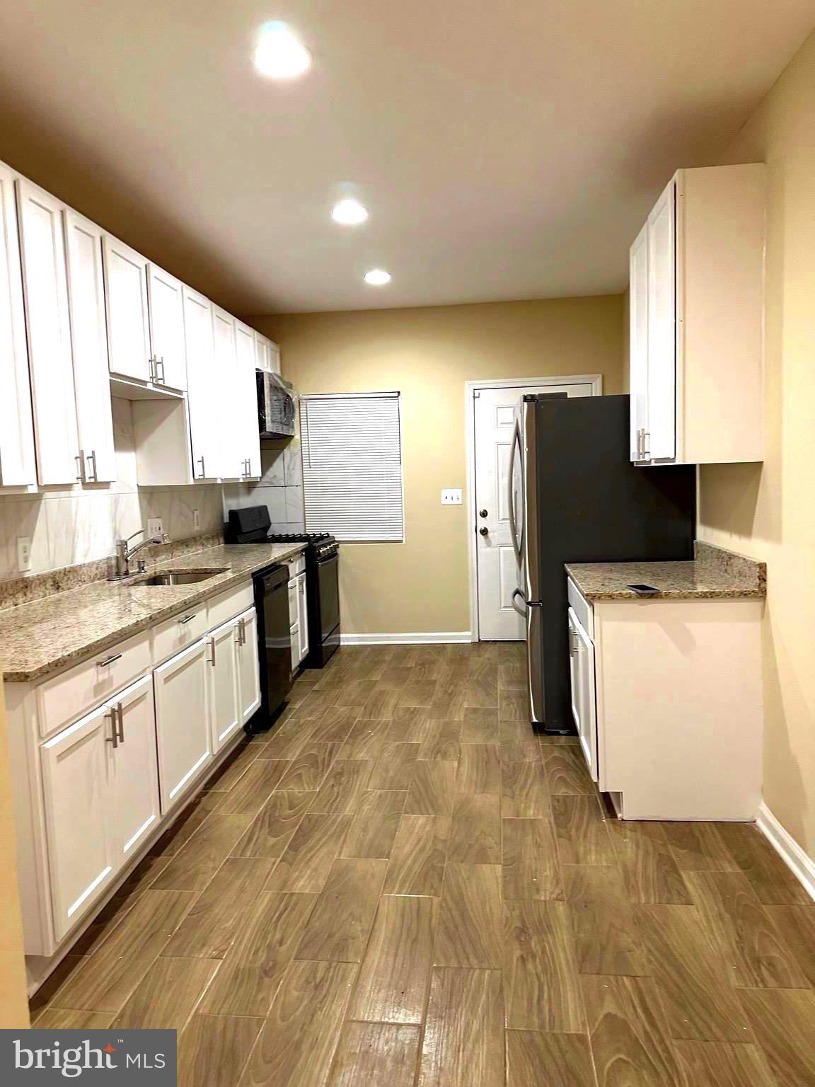 WARD 27 - Residential Lease