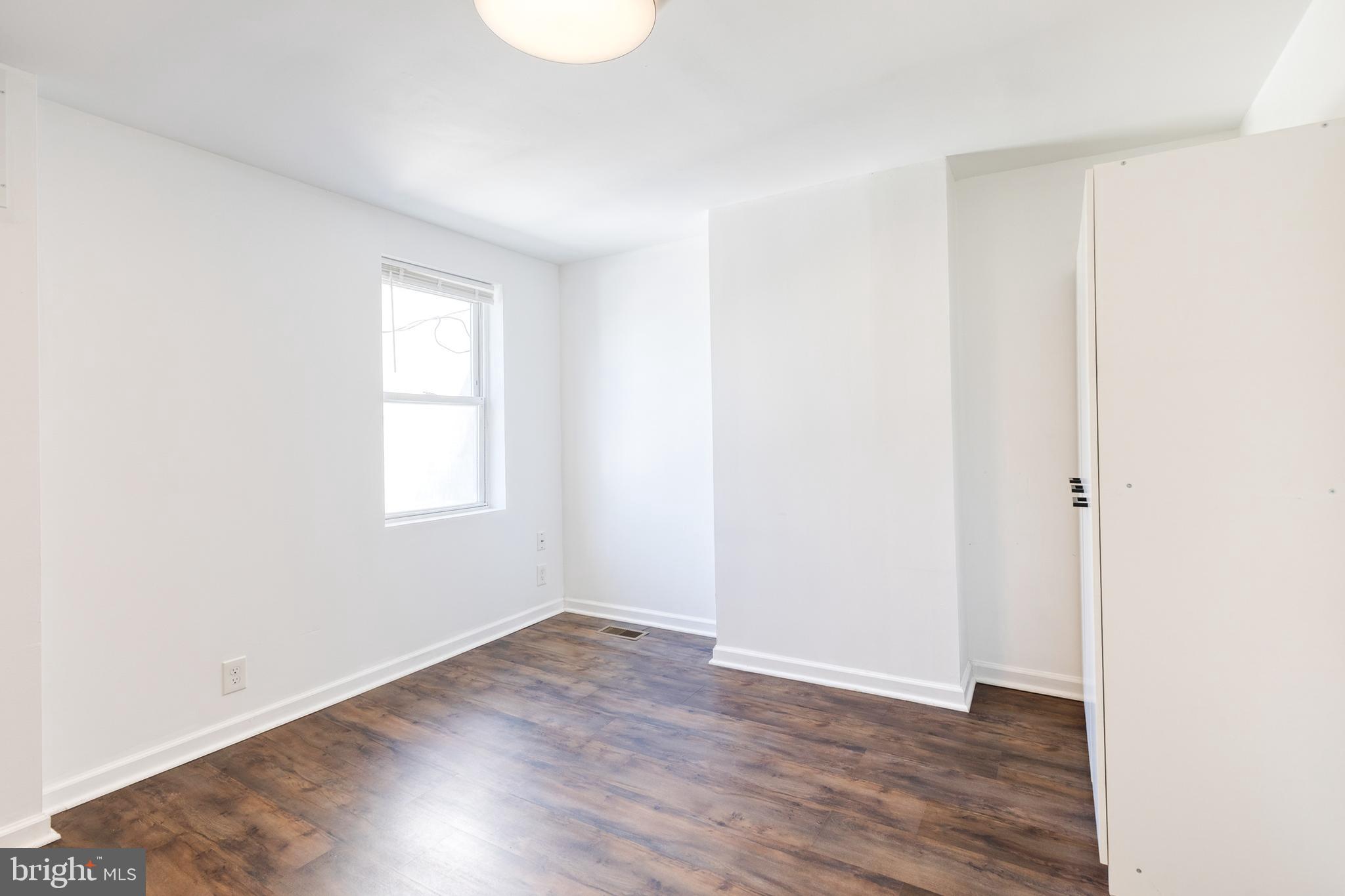 WASHINGTON VILLAGE - Residential Lease