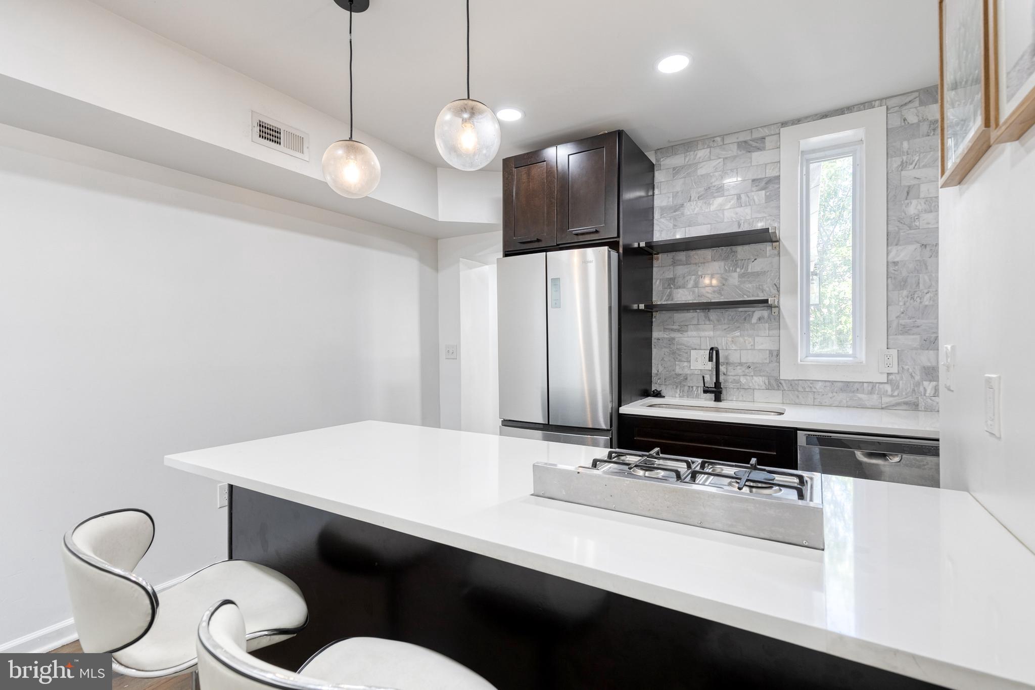 WASHINGTON VILLAGE - Residential Lease