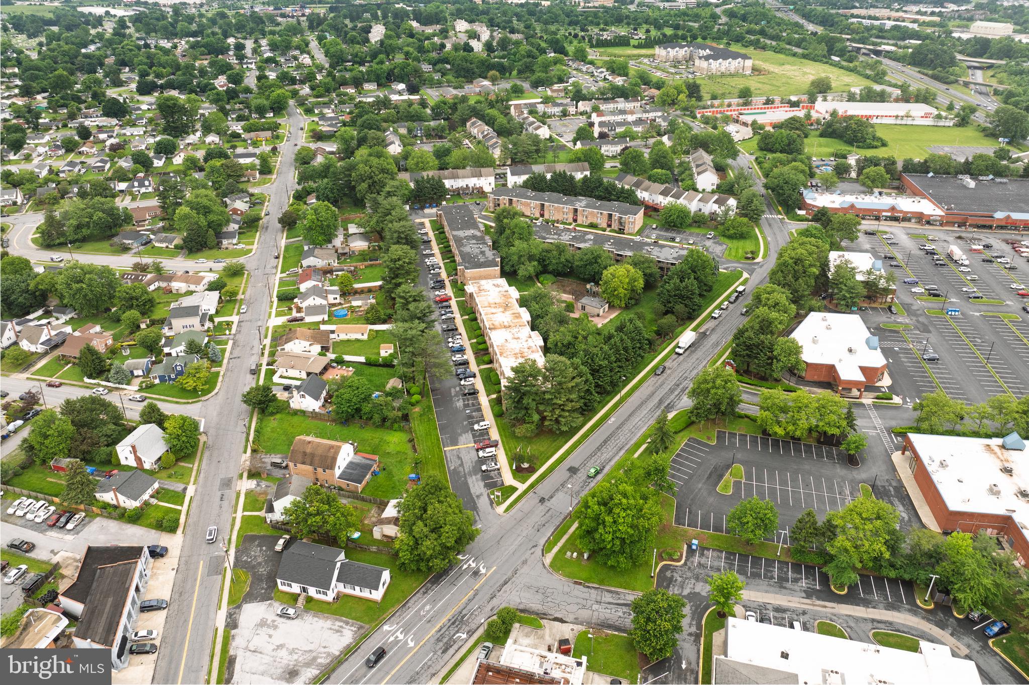 JEFFERSON CHASE - Residential