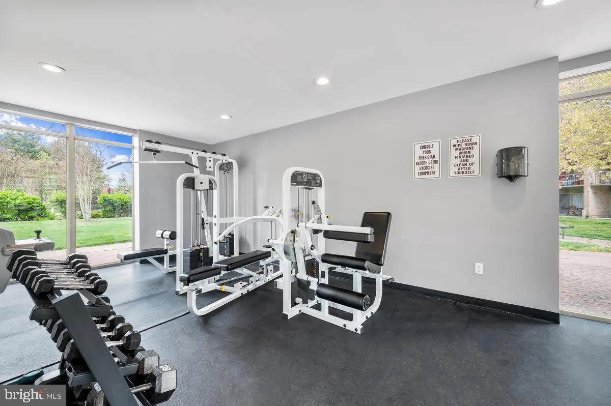 JEFFERSON CHASE - Residential