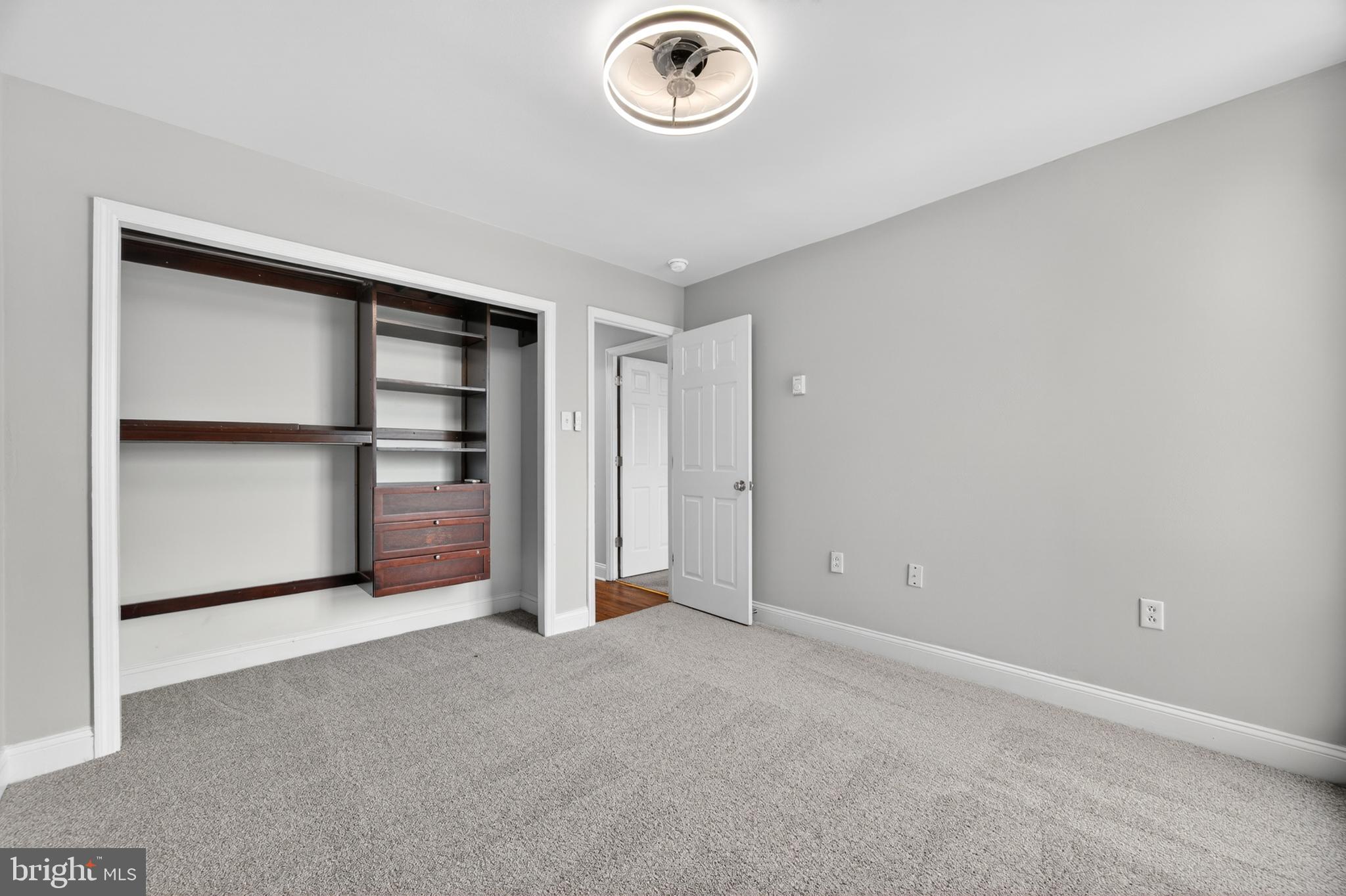 JEFFERSON CHASE - Residential