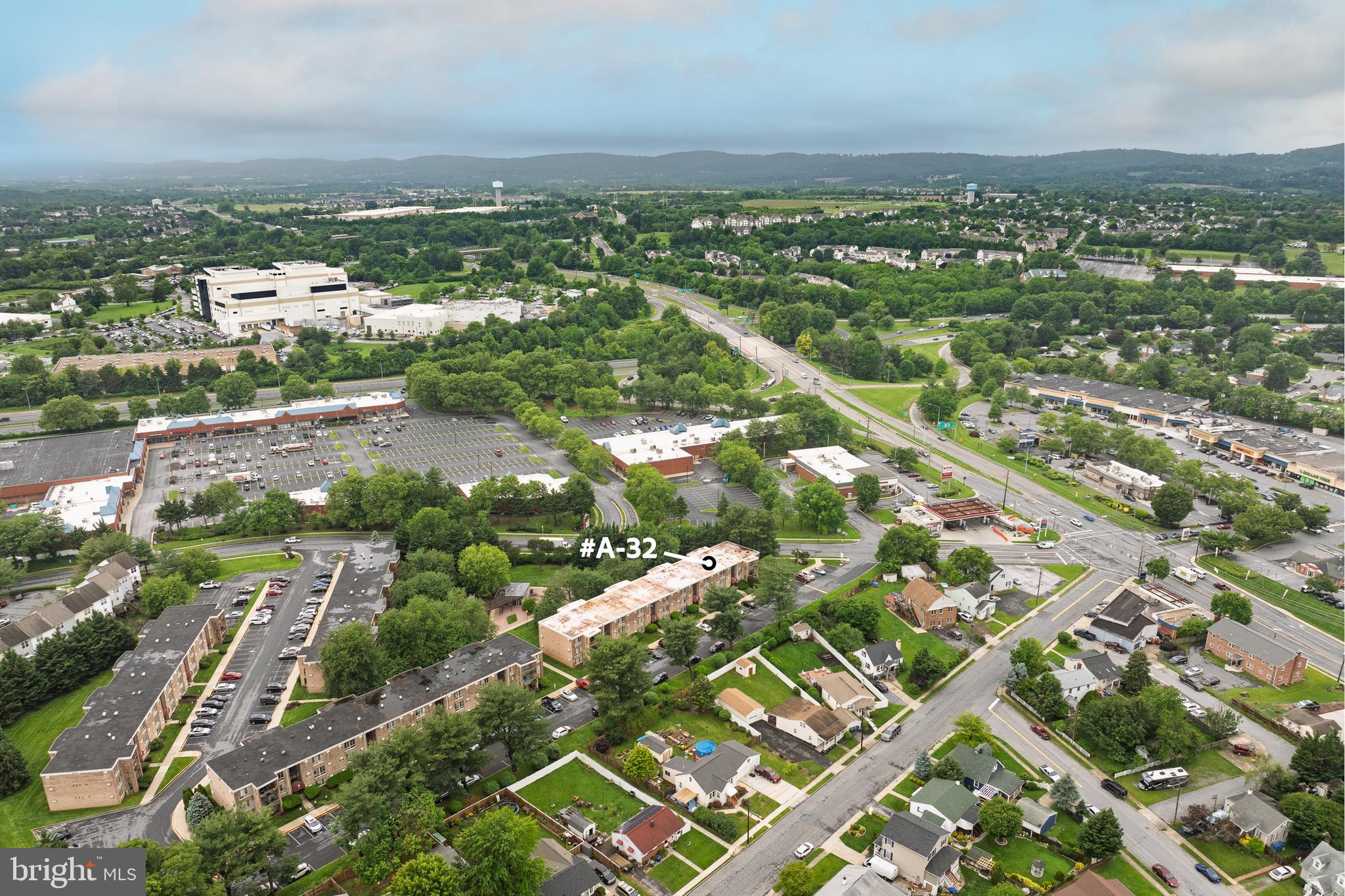 JEFFERSON CHASE - Residential