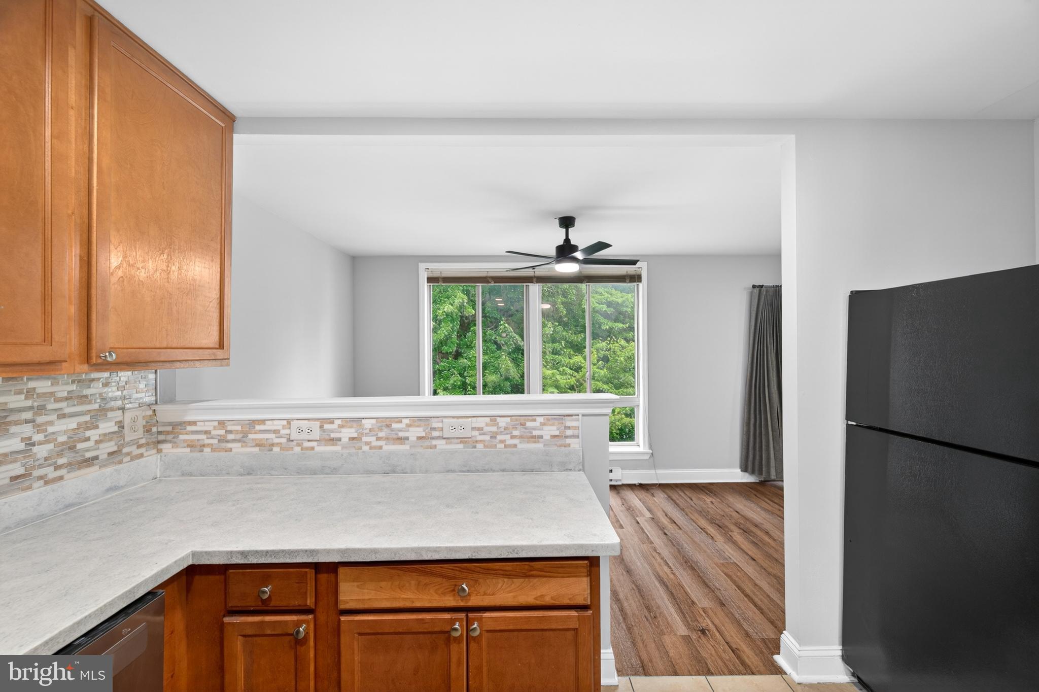 JEFFERSON CHASE - Residential