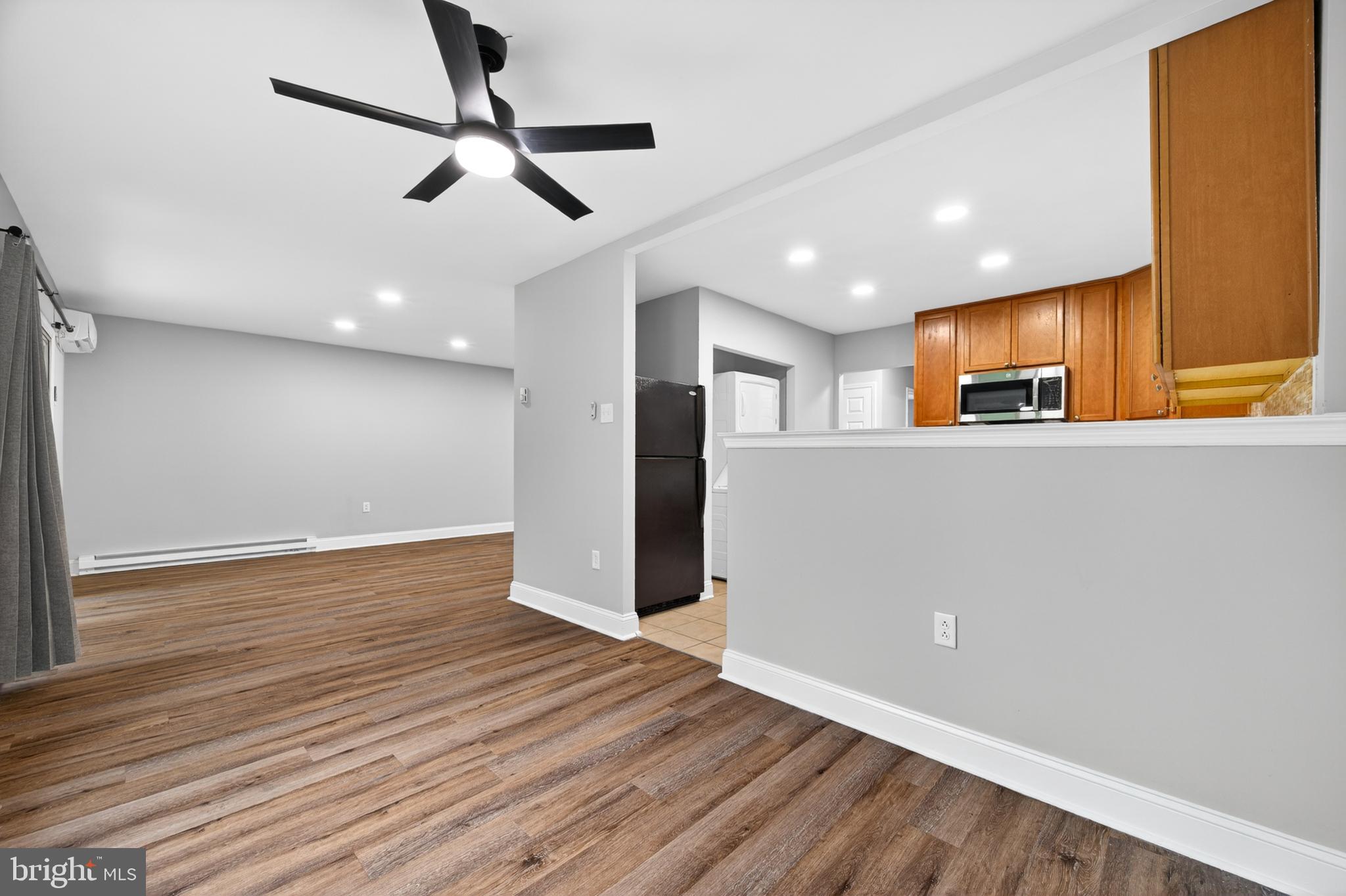 JEFFERSON CHASE - Residential