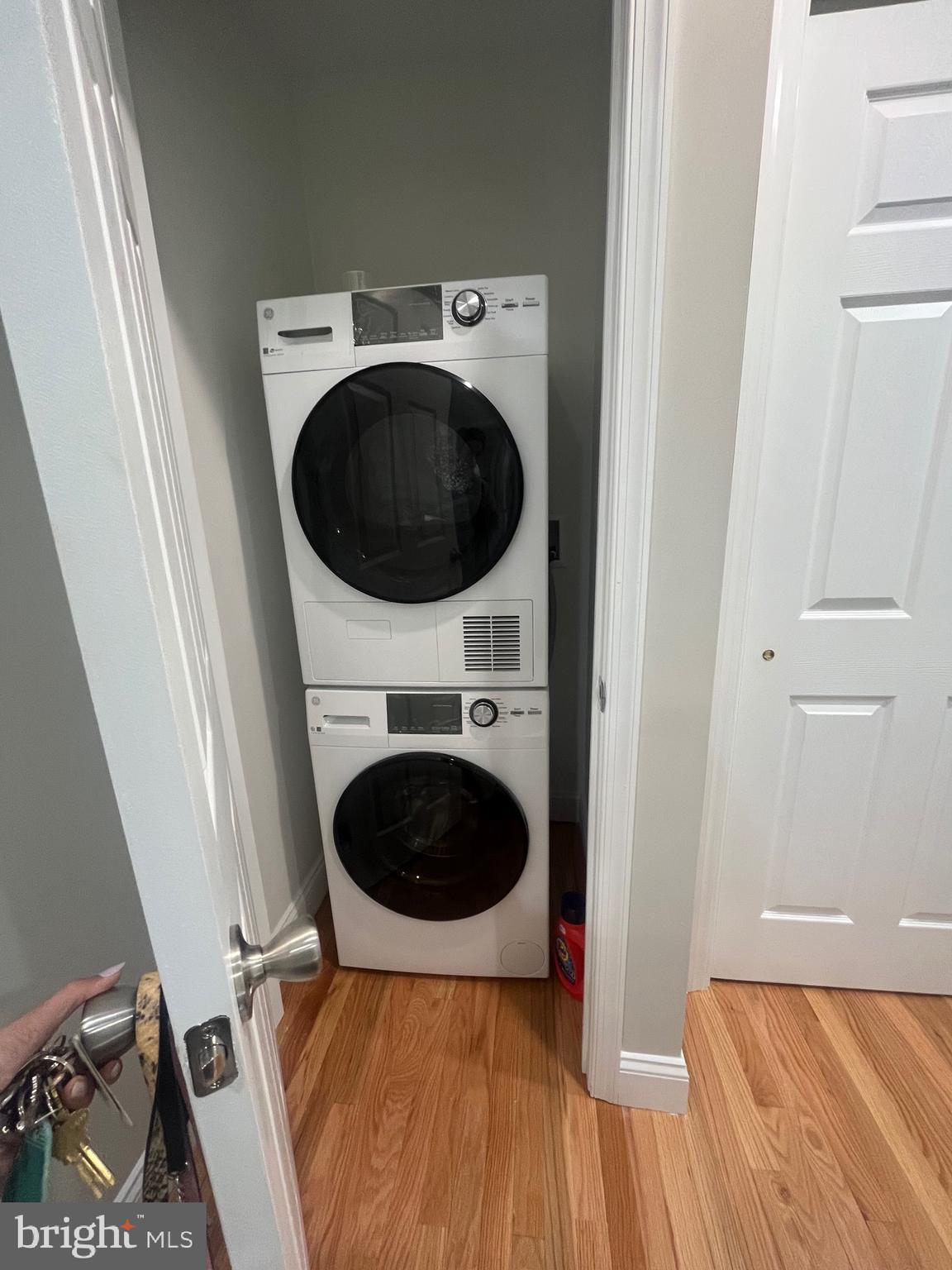 RITTENHOUSE SQUARE - Residential Lease