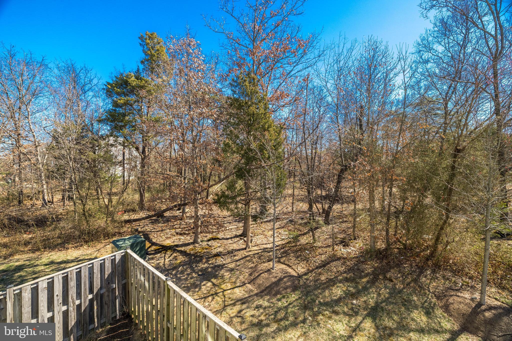 AUTUMN OAKS - Residential