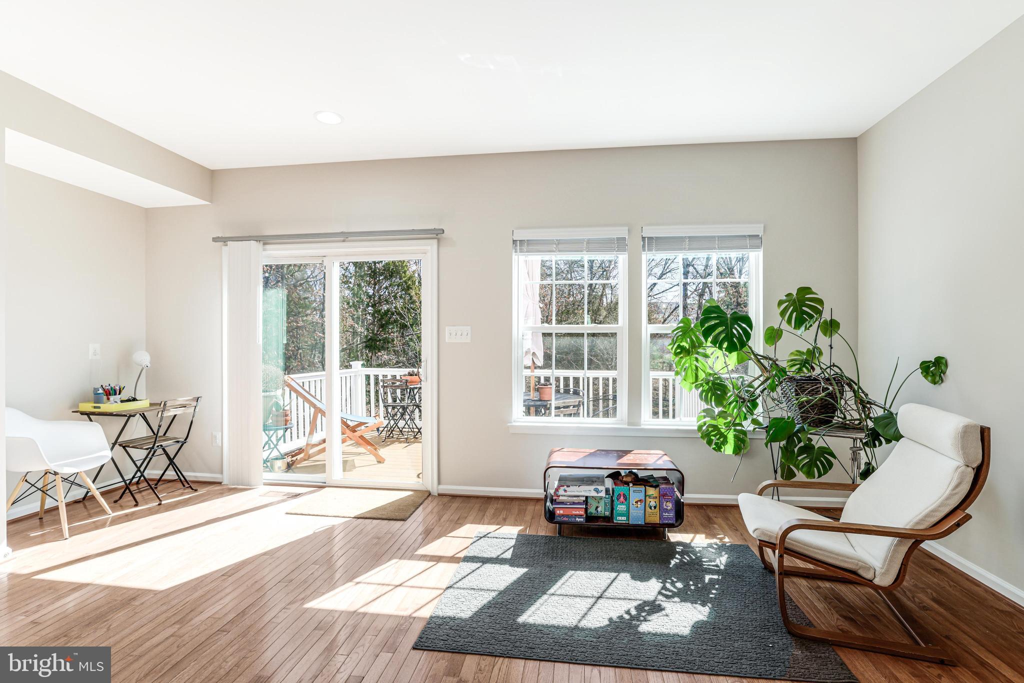 AUTUMN OAKS - Residential