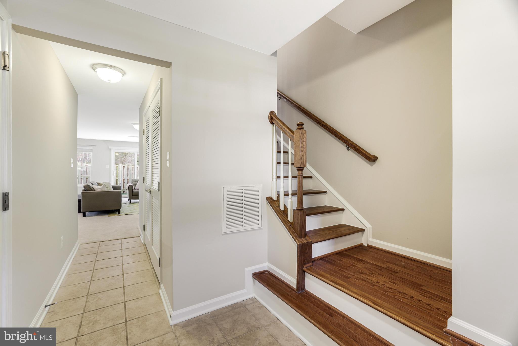 AUTUMN OAKS - Residential