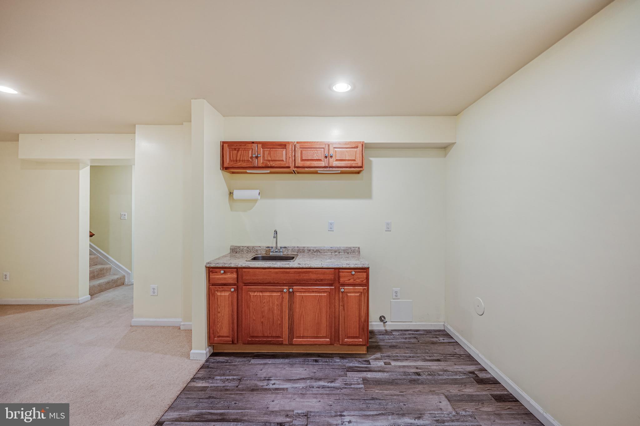 TANYARD SPRINGS - Residential