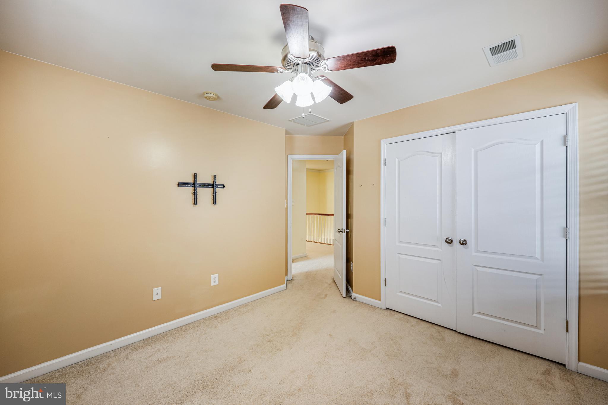 TANYARD SPRINGS - Residential