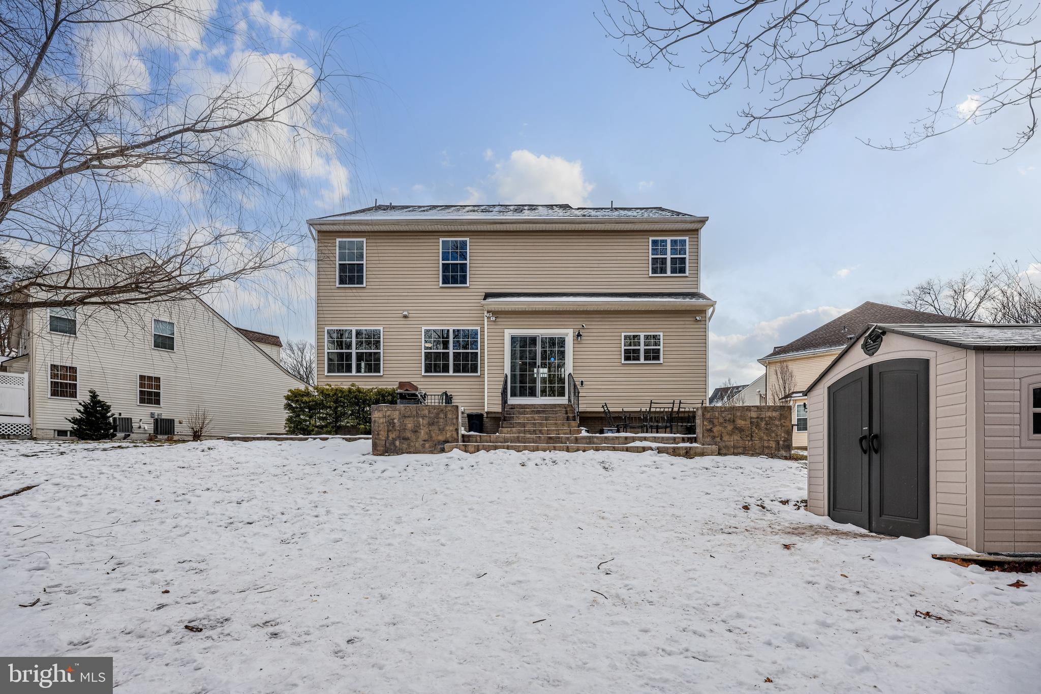 TANYARD SPRINGS - Residential