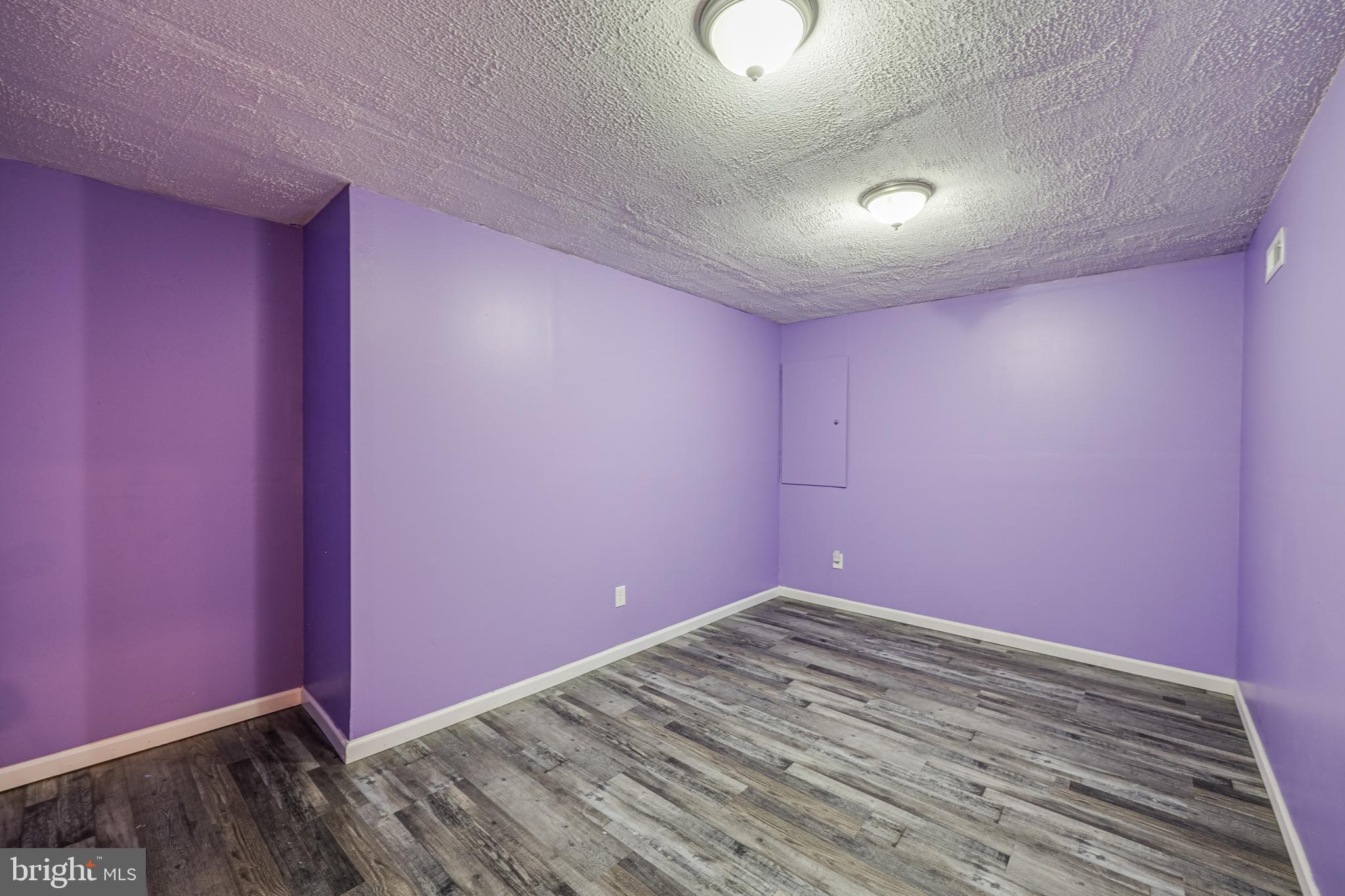 TANYARD SPRINGS - Residential