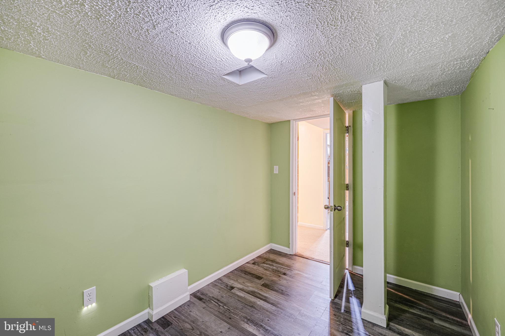 TANYARD SPRINGS - Residential