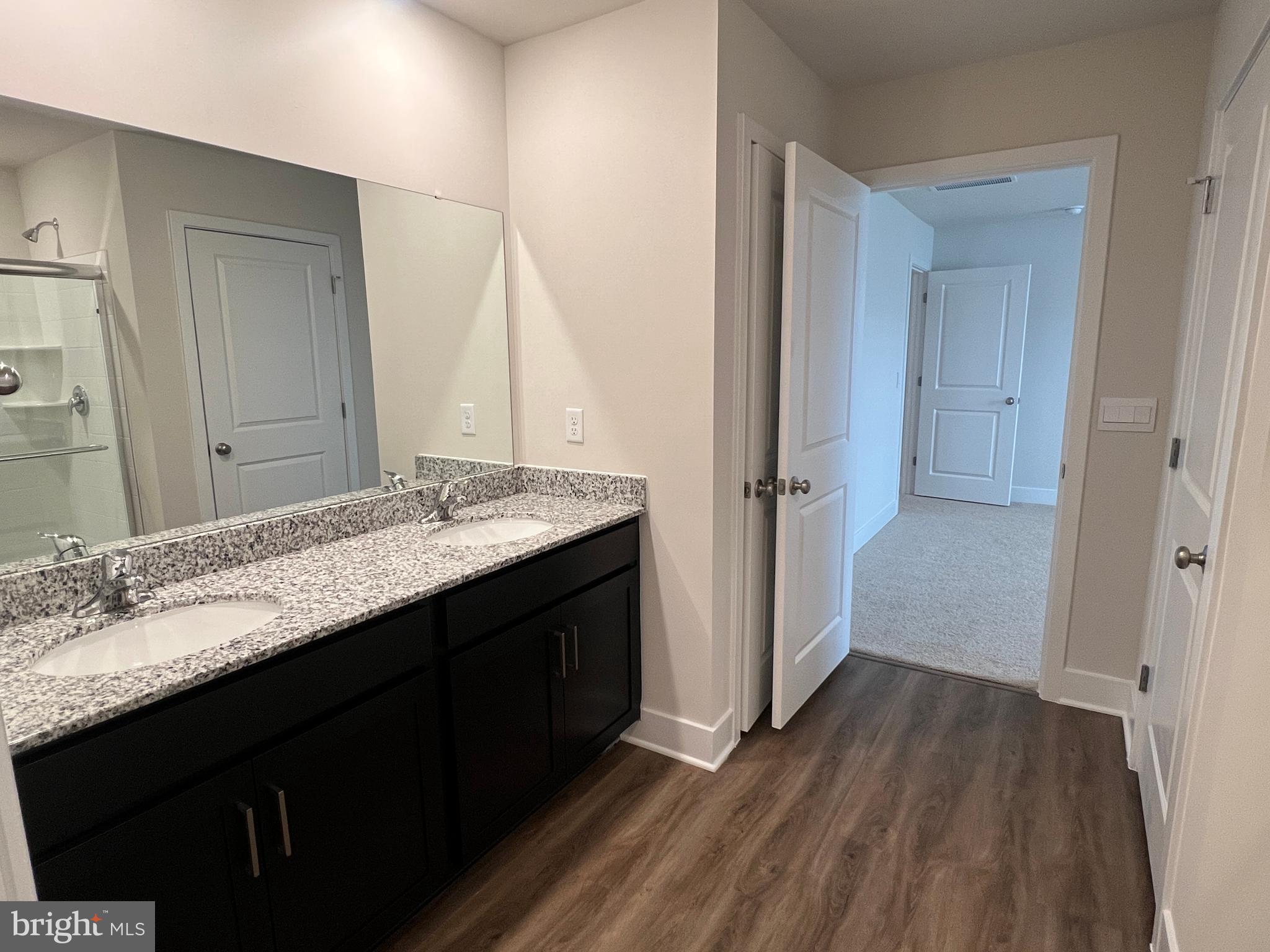 WEST WIND - Residential Lease