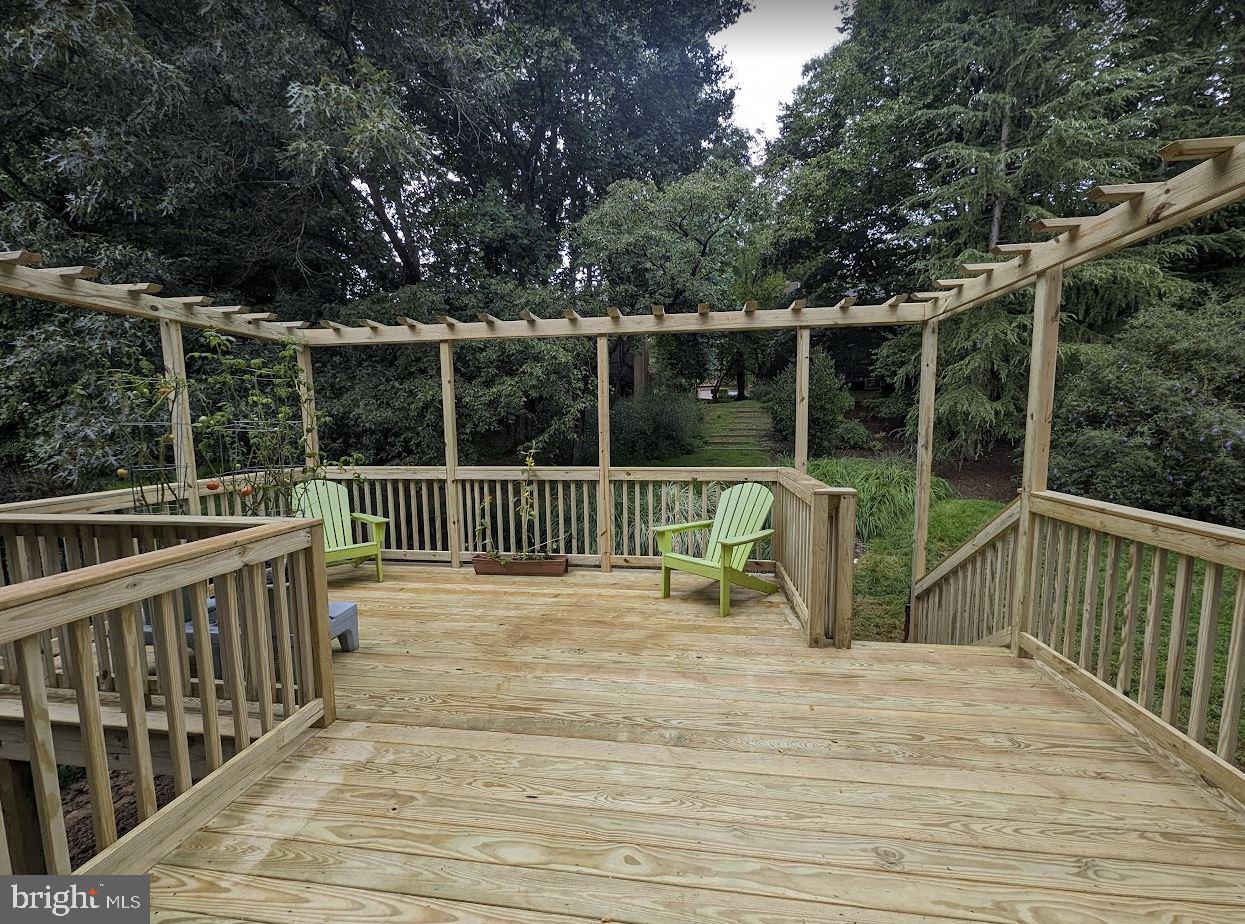 WOODROCK - Residential Lease