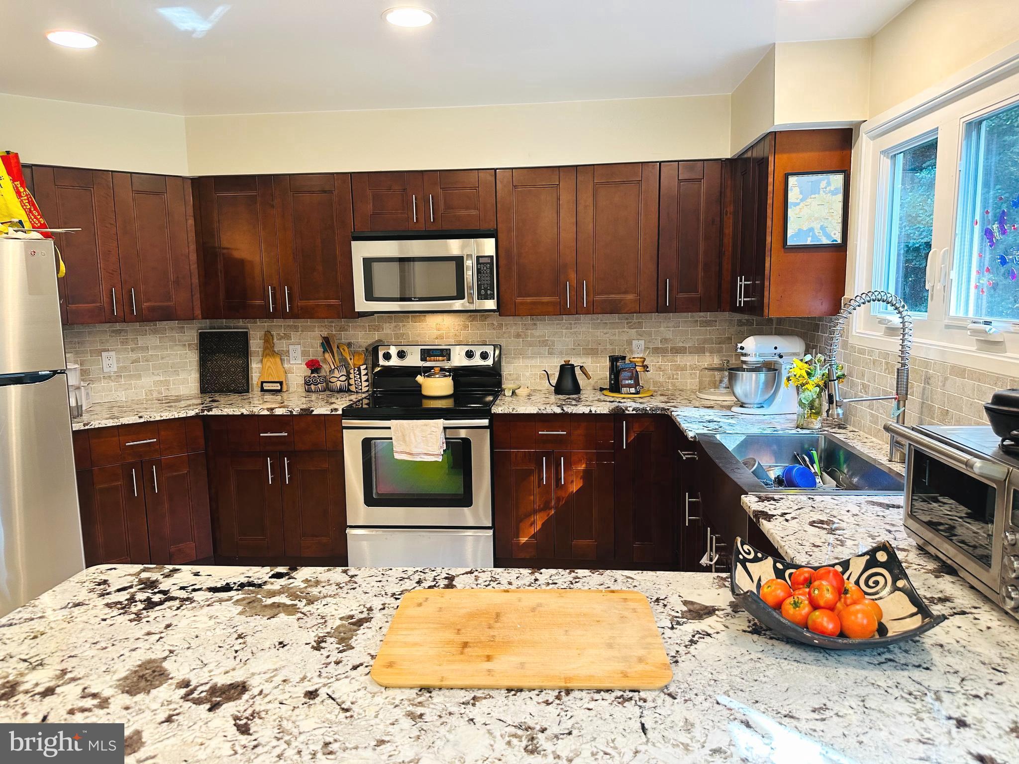 WOODROCK - Residential Lease