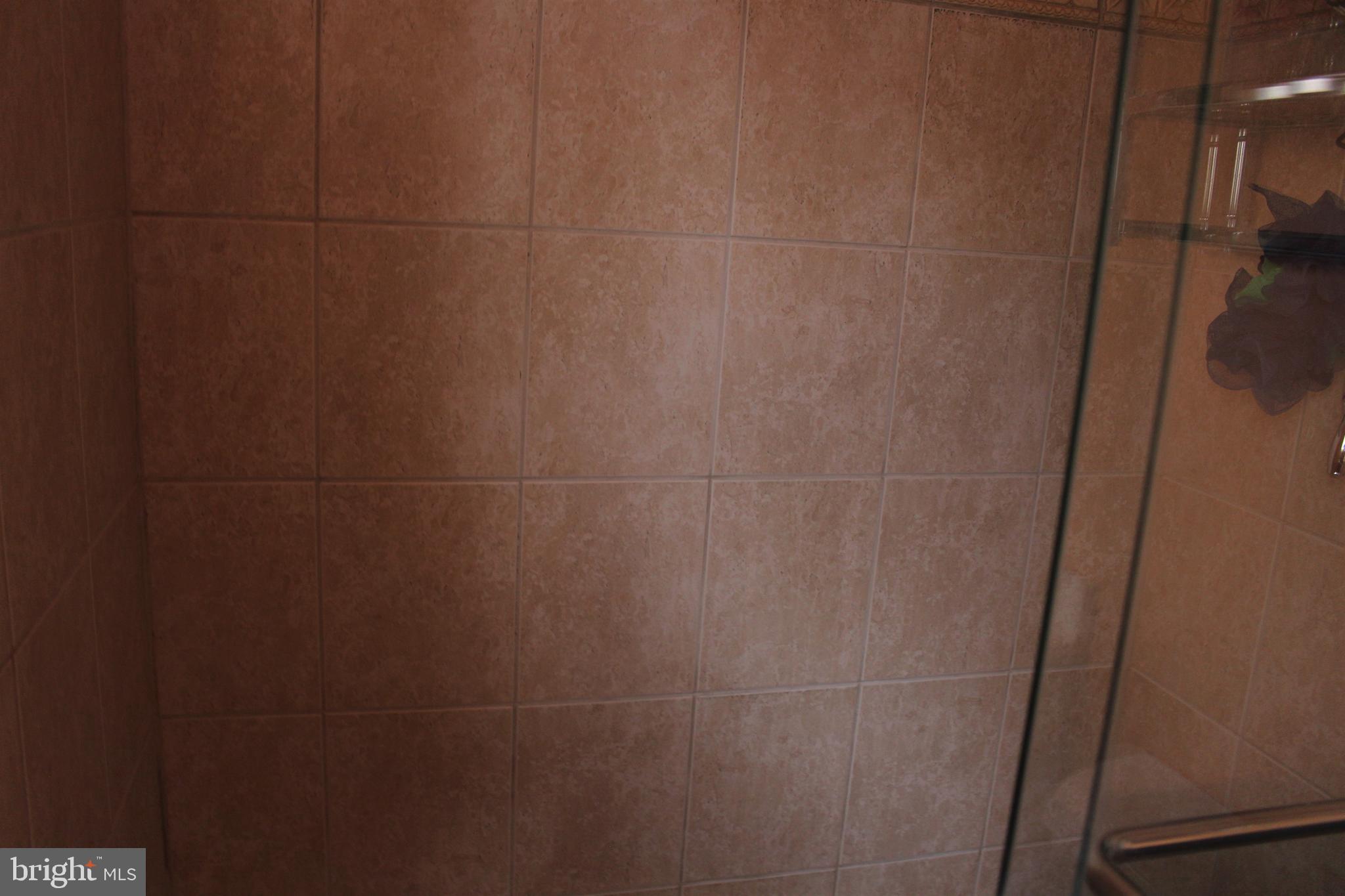 CREEKWOOD - Residential