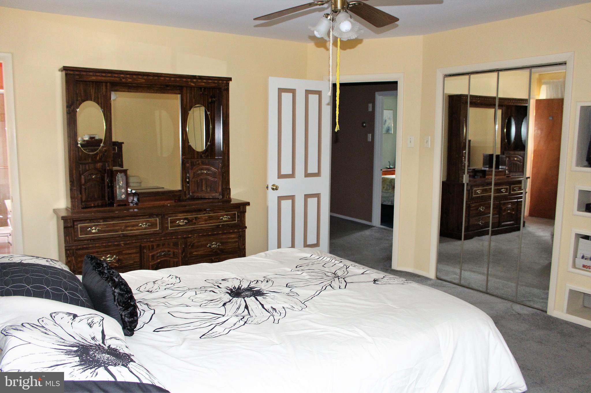 CREEKWOOD - Residential