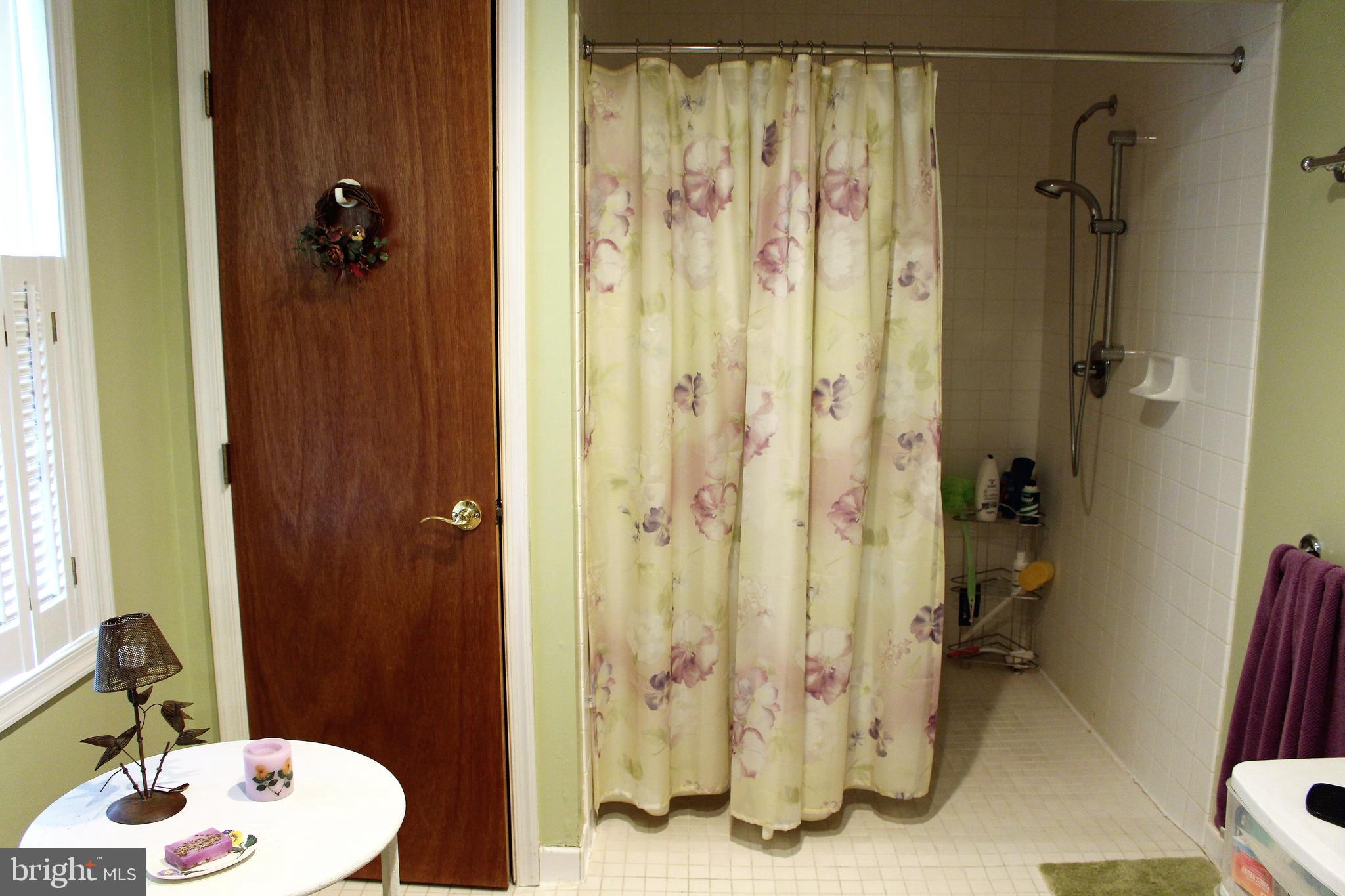 CREEKWOOD - Residential