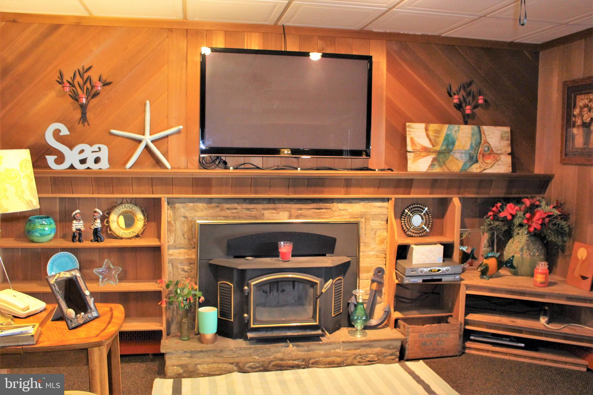 CREEKWOOD - Residential