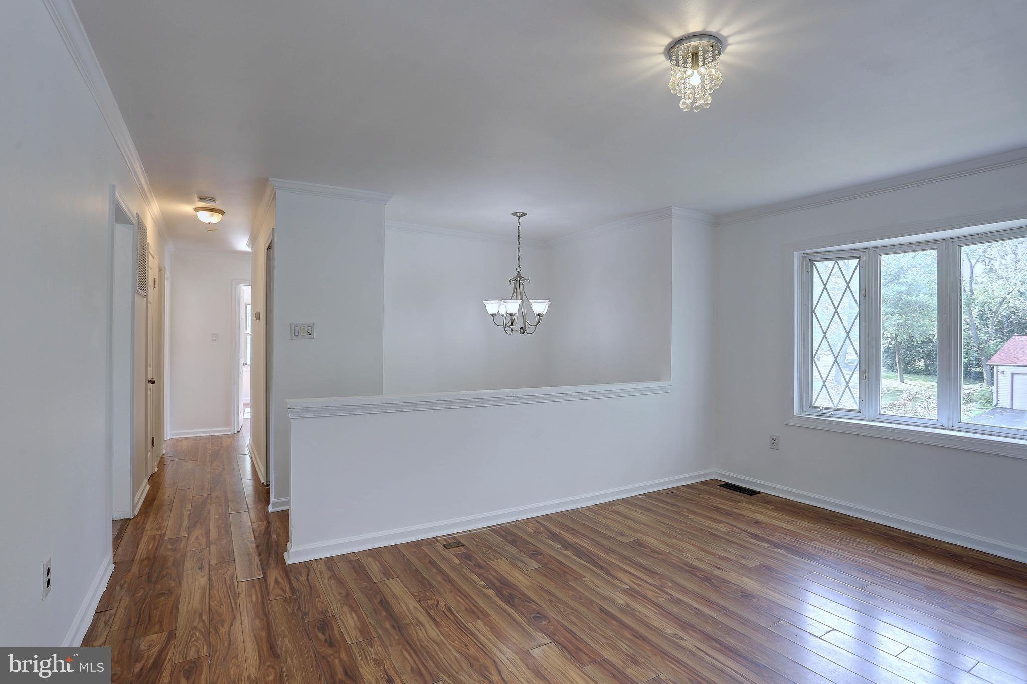 2000 ABERDEEN DRIVE