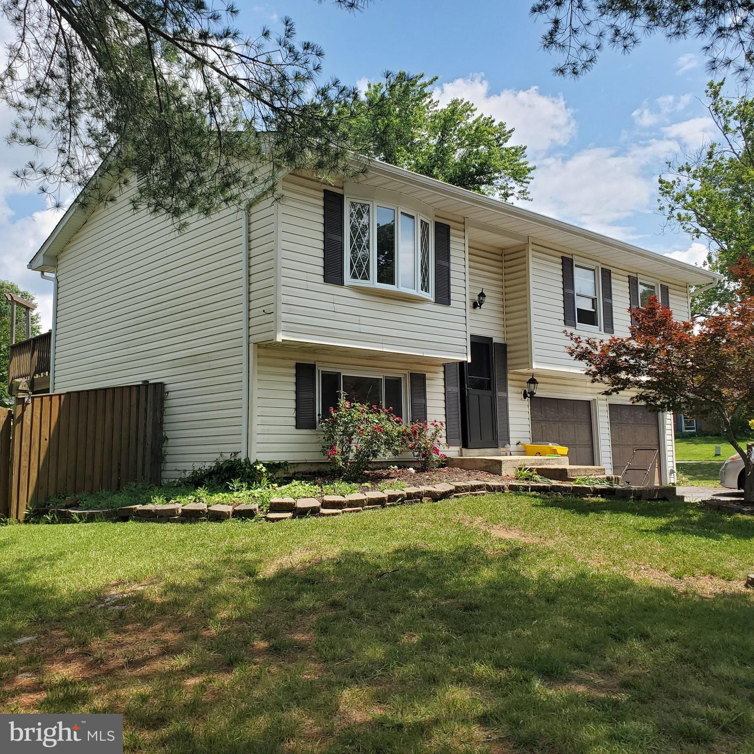 2000 ABERDEEN DRIVE
