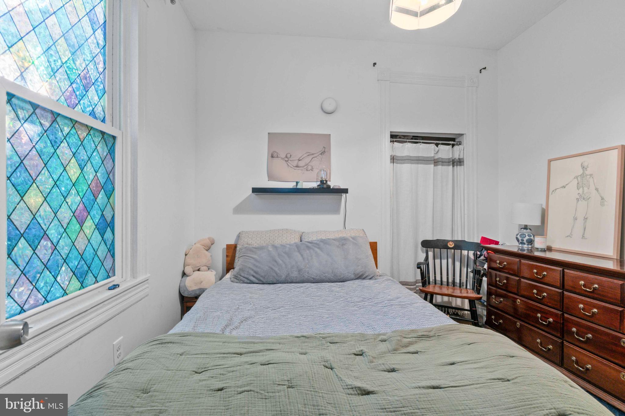 ROLAND PARK - Residential Income