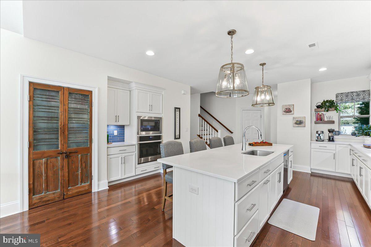 STONEHOUSE - Residential