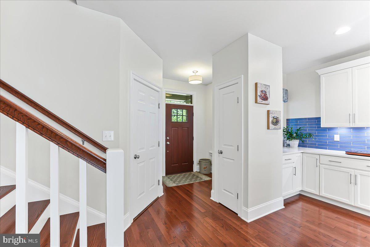 STONEHOUSE - Residential