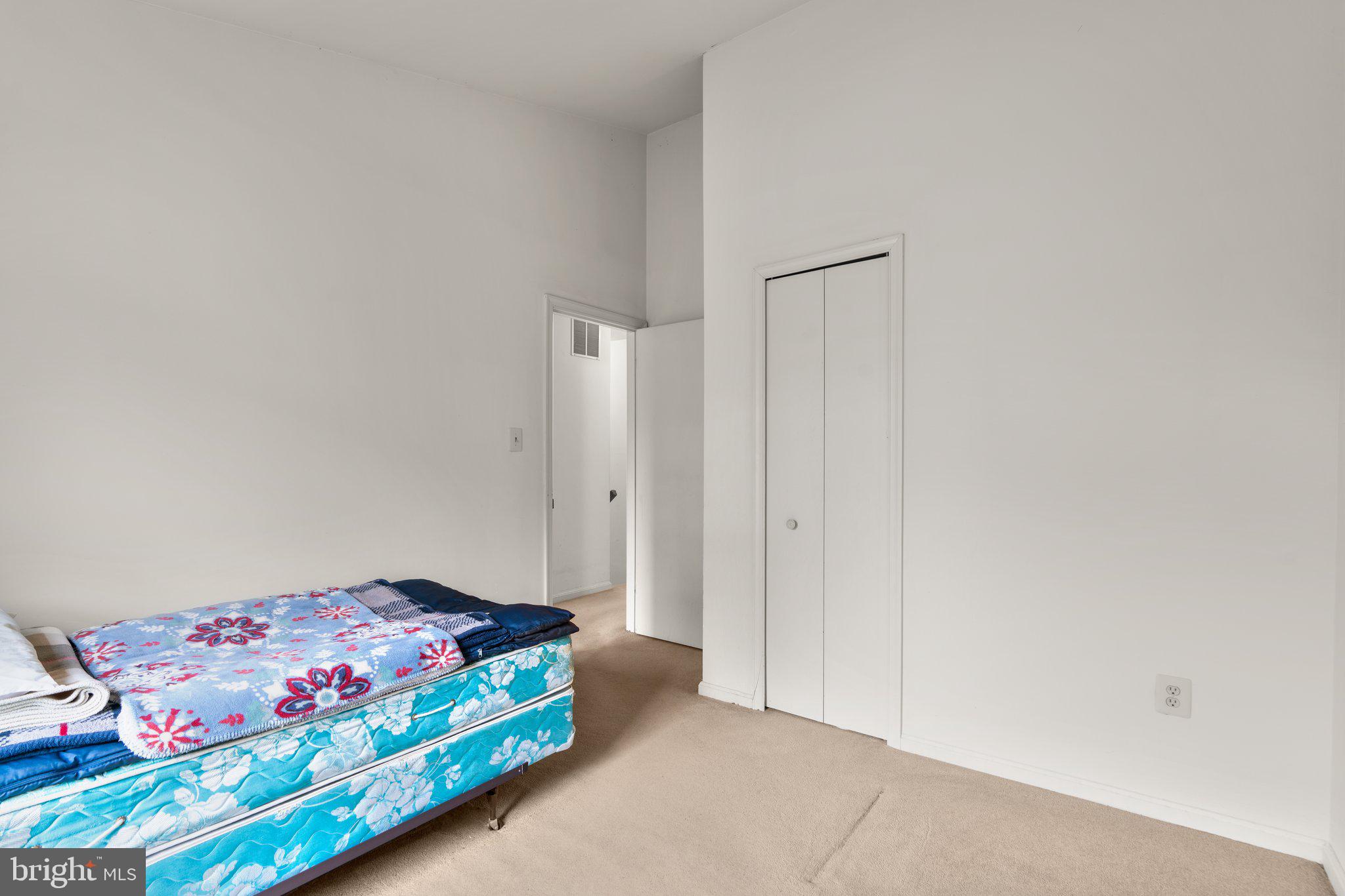 GREENCASTLE WOODS - Residential