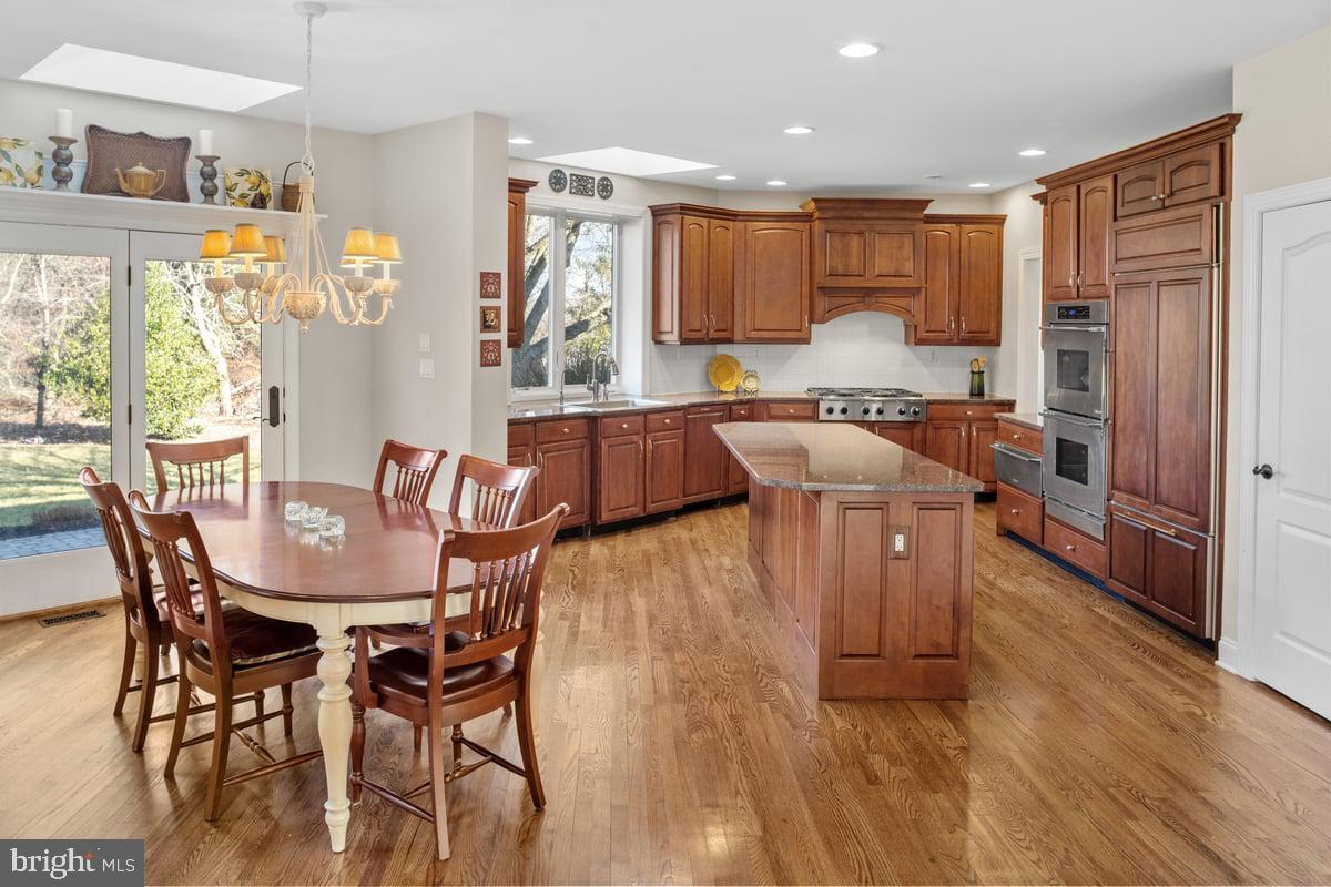 RIVER CROSSING - Residential